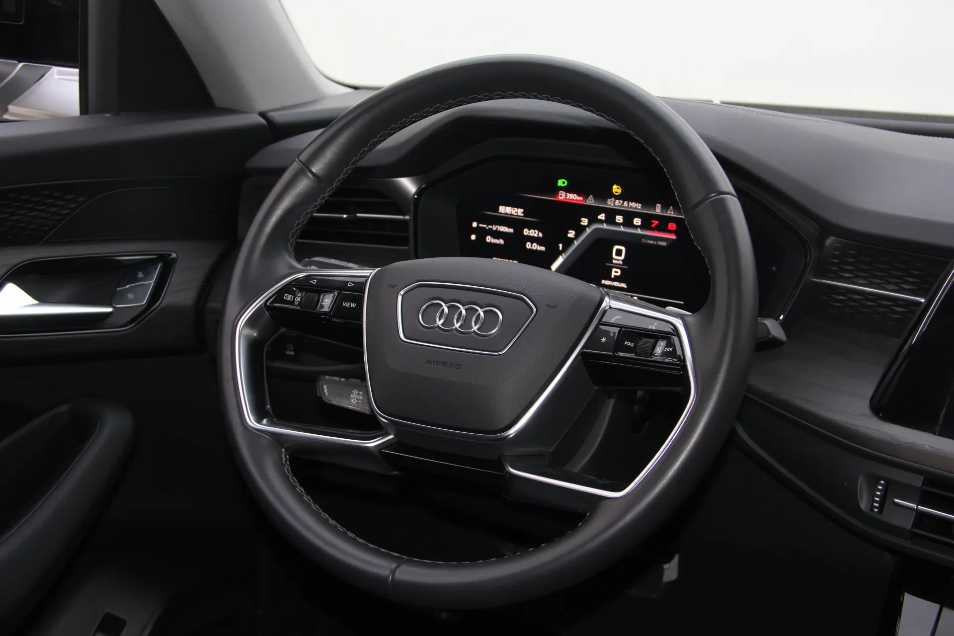 Audi Q6 40 TFSI, 2024 15