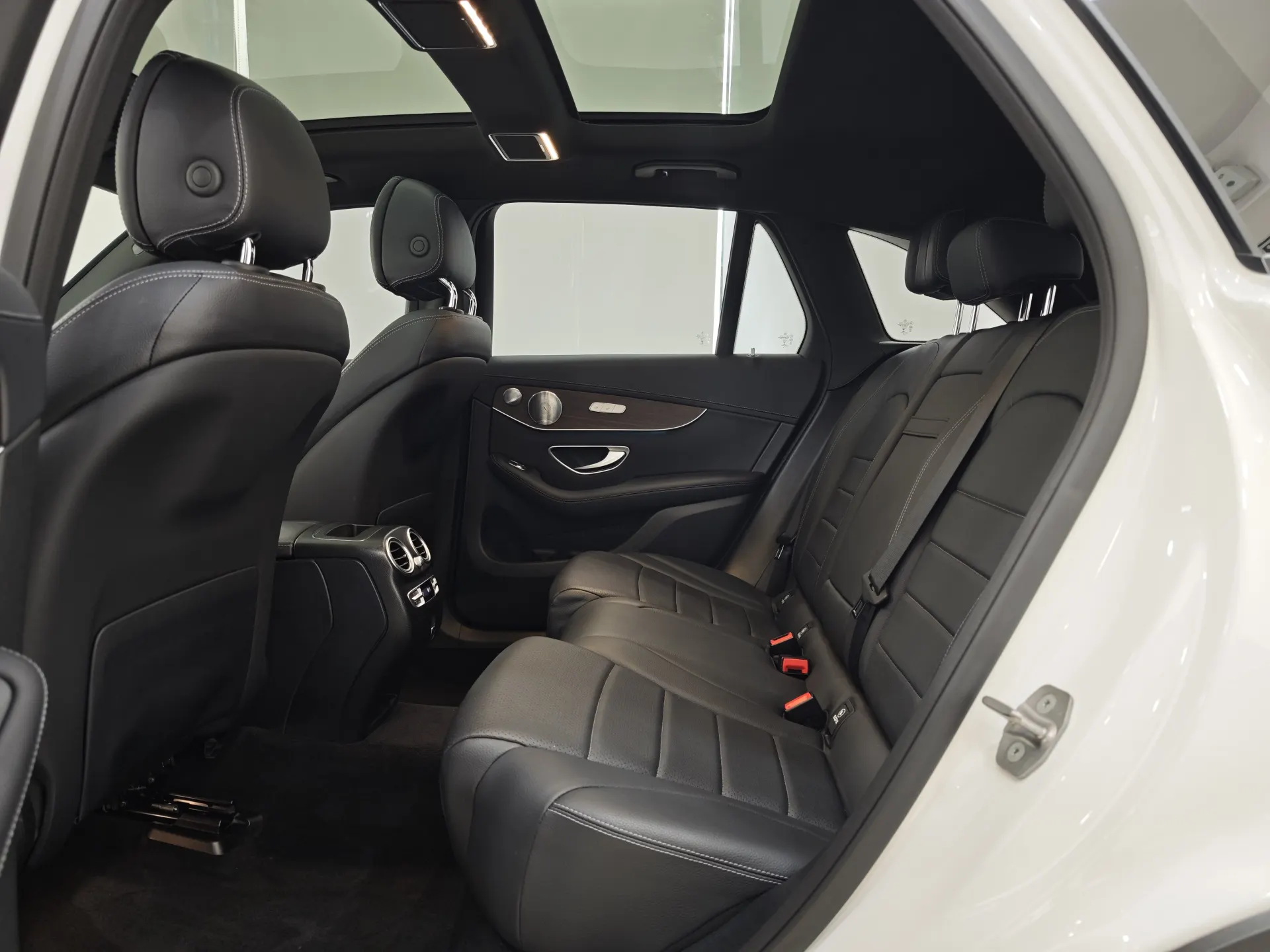 Mercedes-Benz GLC 300 L, 2021 10