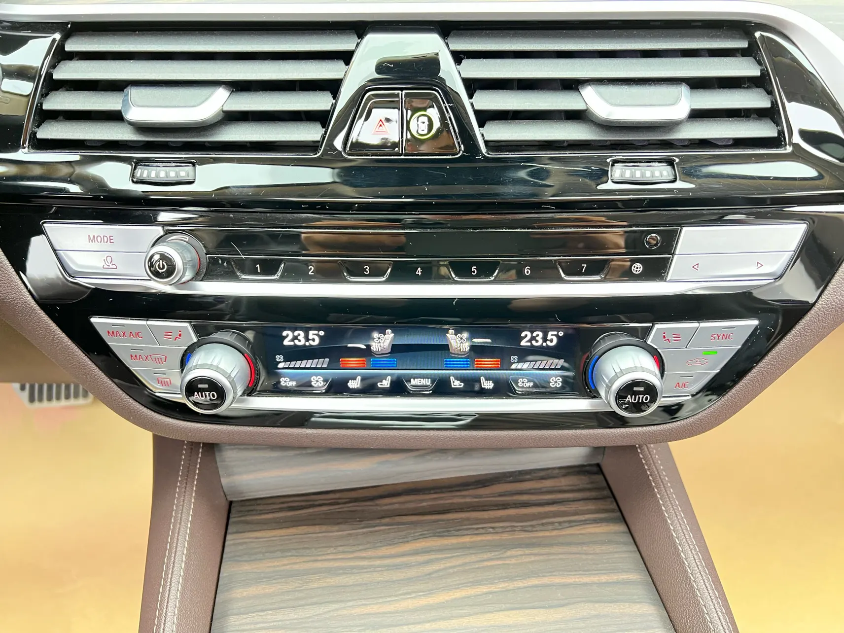 BMW 530Li, 2022 13