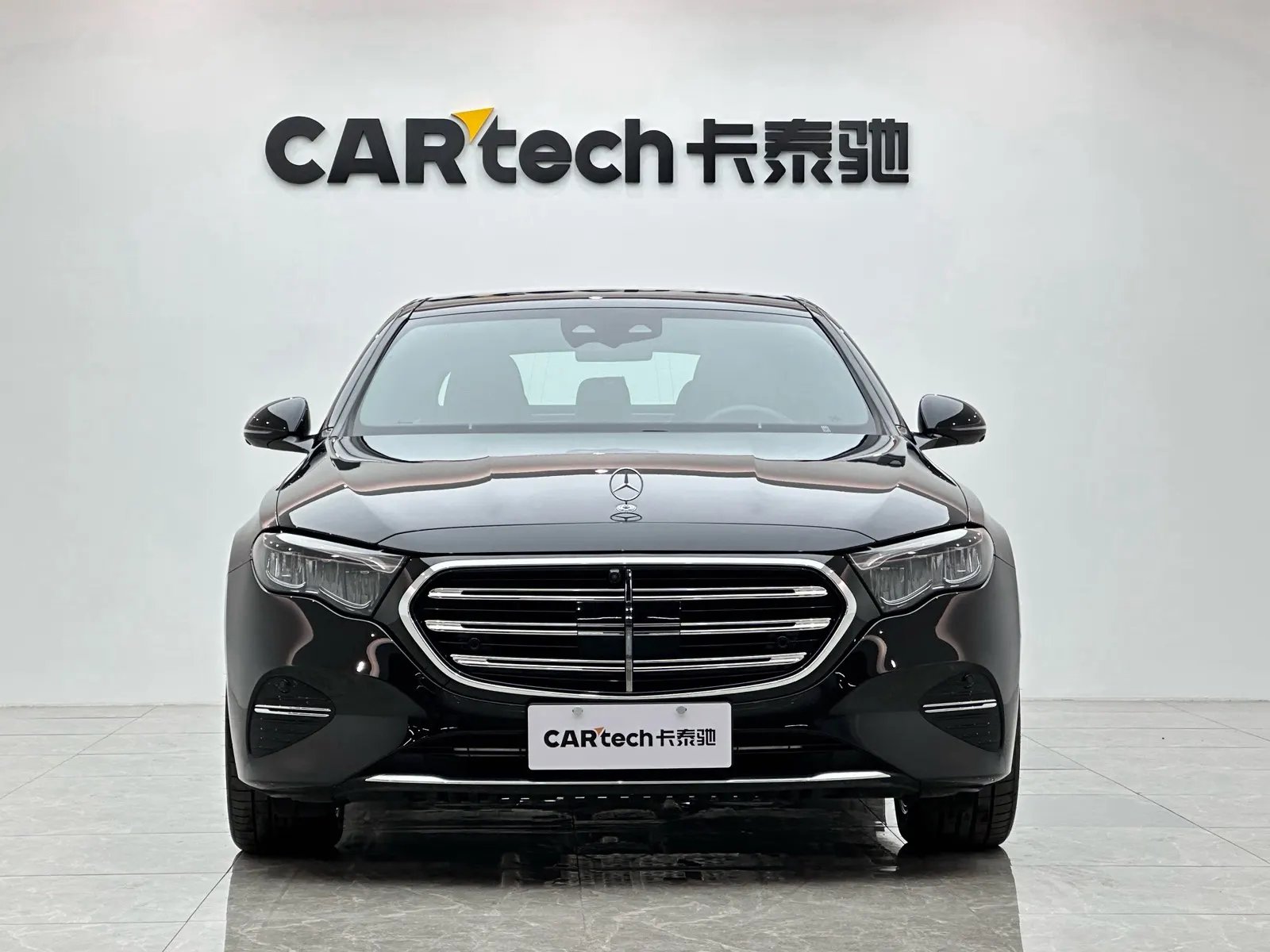 Mercedes-Benz E 300 L, 2024 6