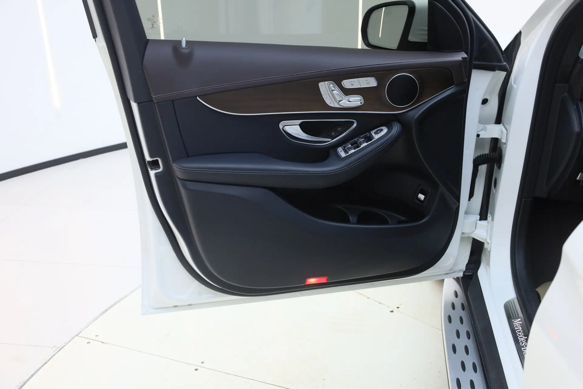 Mercedes-Benz GLC 260 L, 2021 18