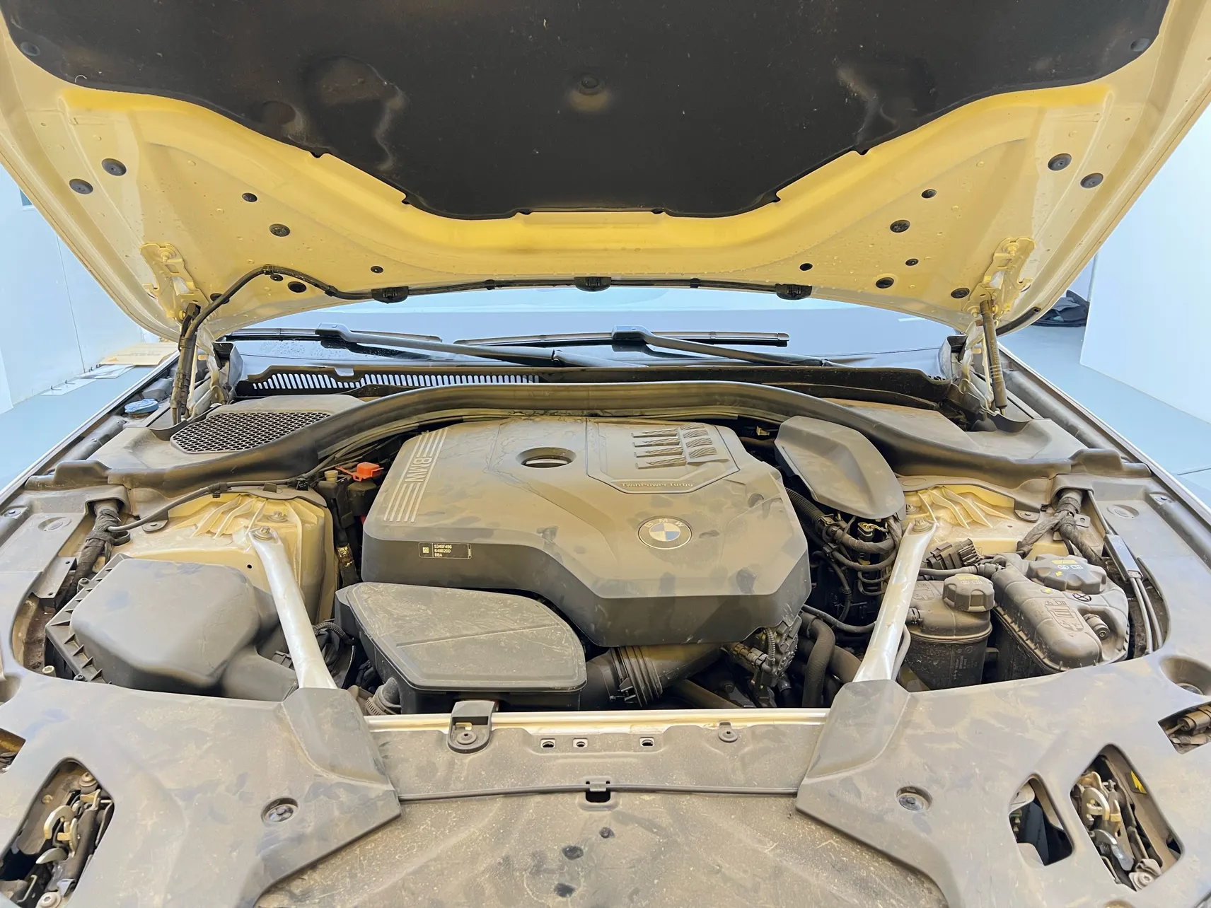 BMW 530Li, 2022 11