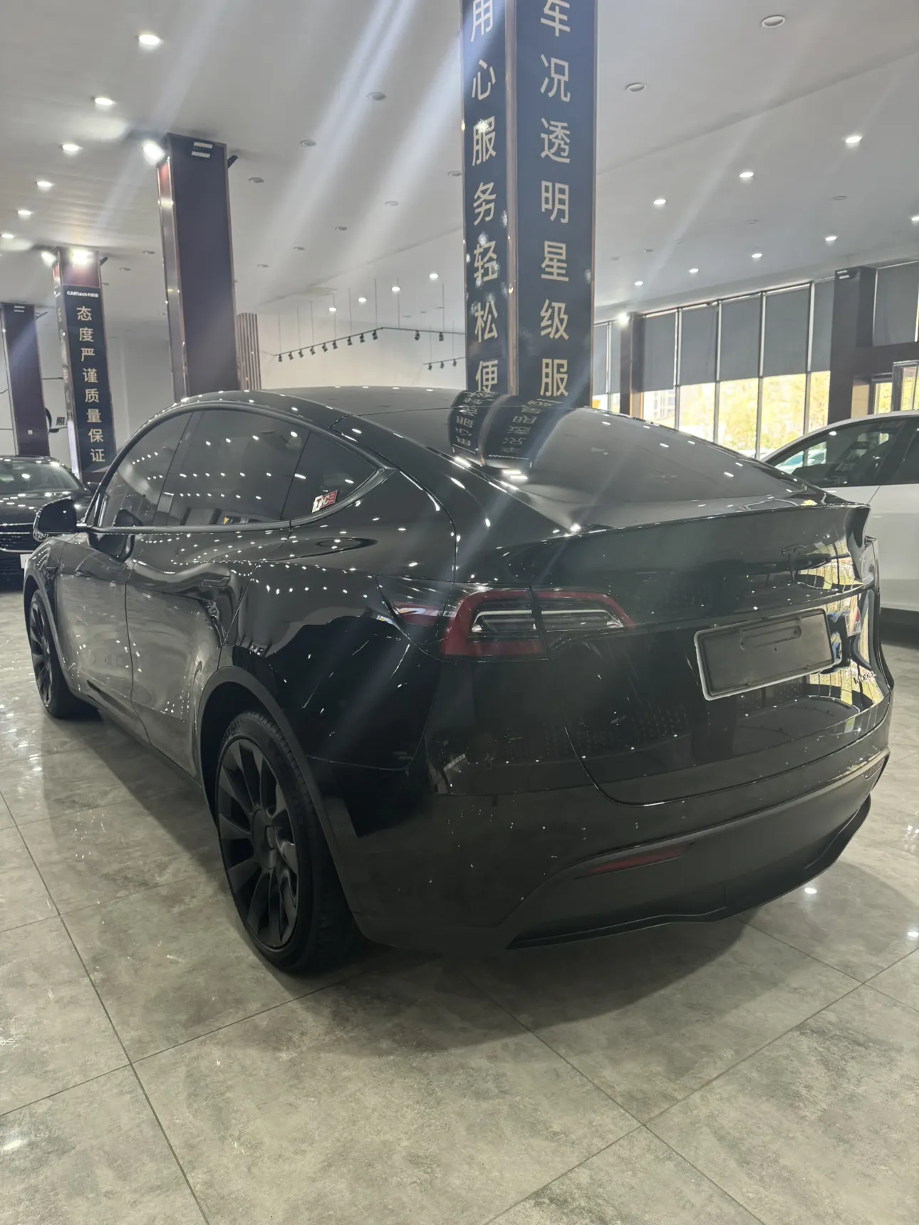 Tesla Model Y, 2021 6