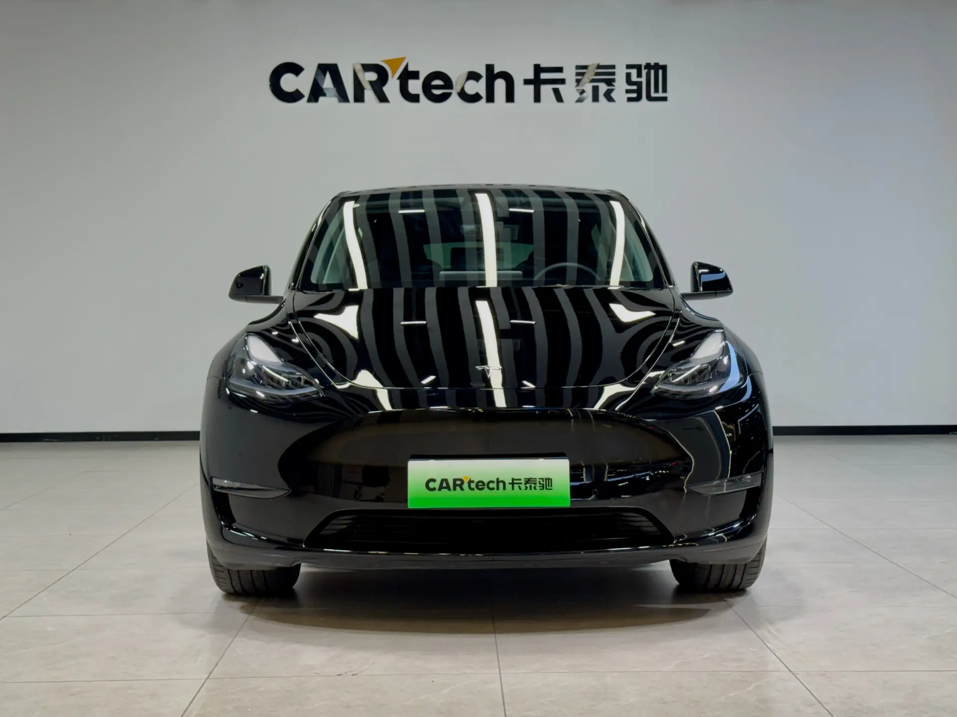 Tesla Model Y, 2023 2