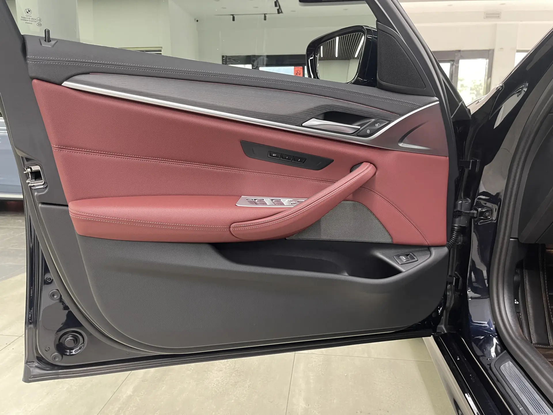 BMW 530Li, 2023 13