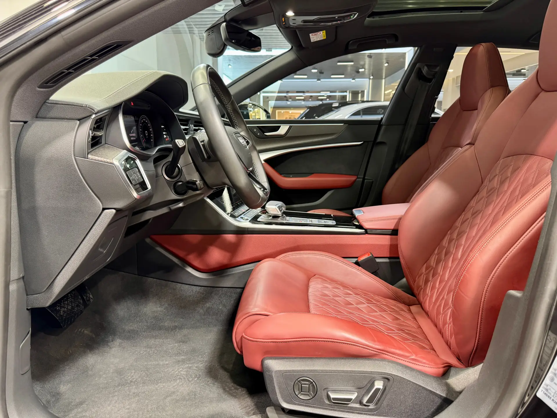 Audi A7L 45 TFSI, 2024 13