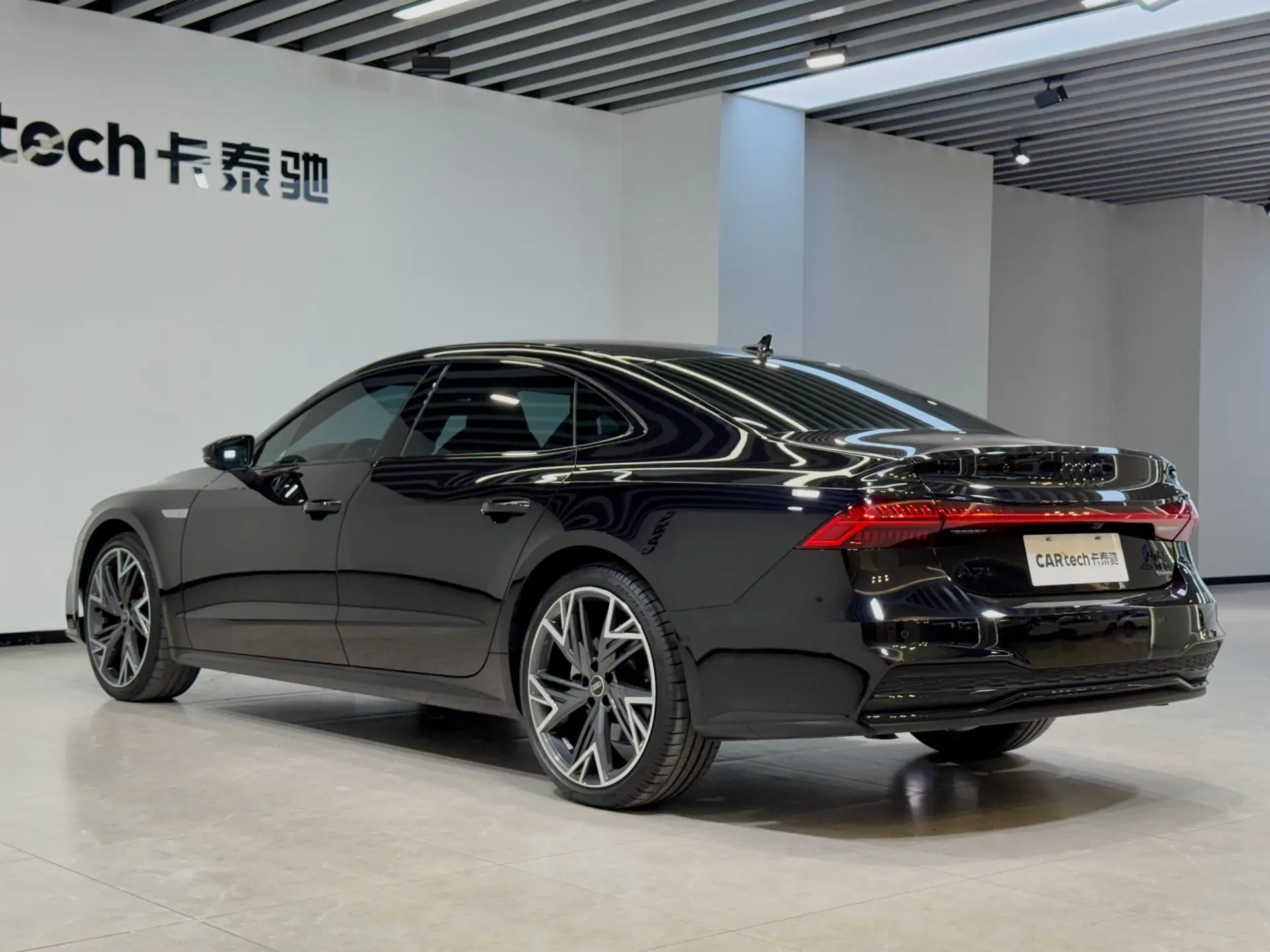 Audi A7L 45 TFSI, 2024 4