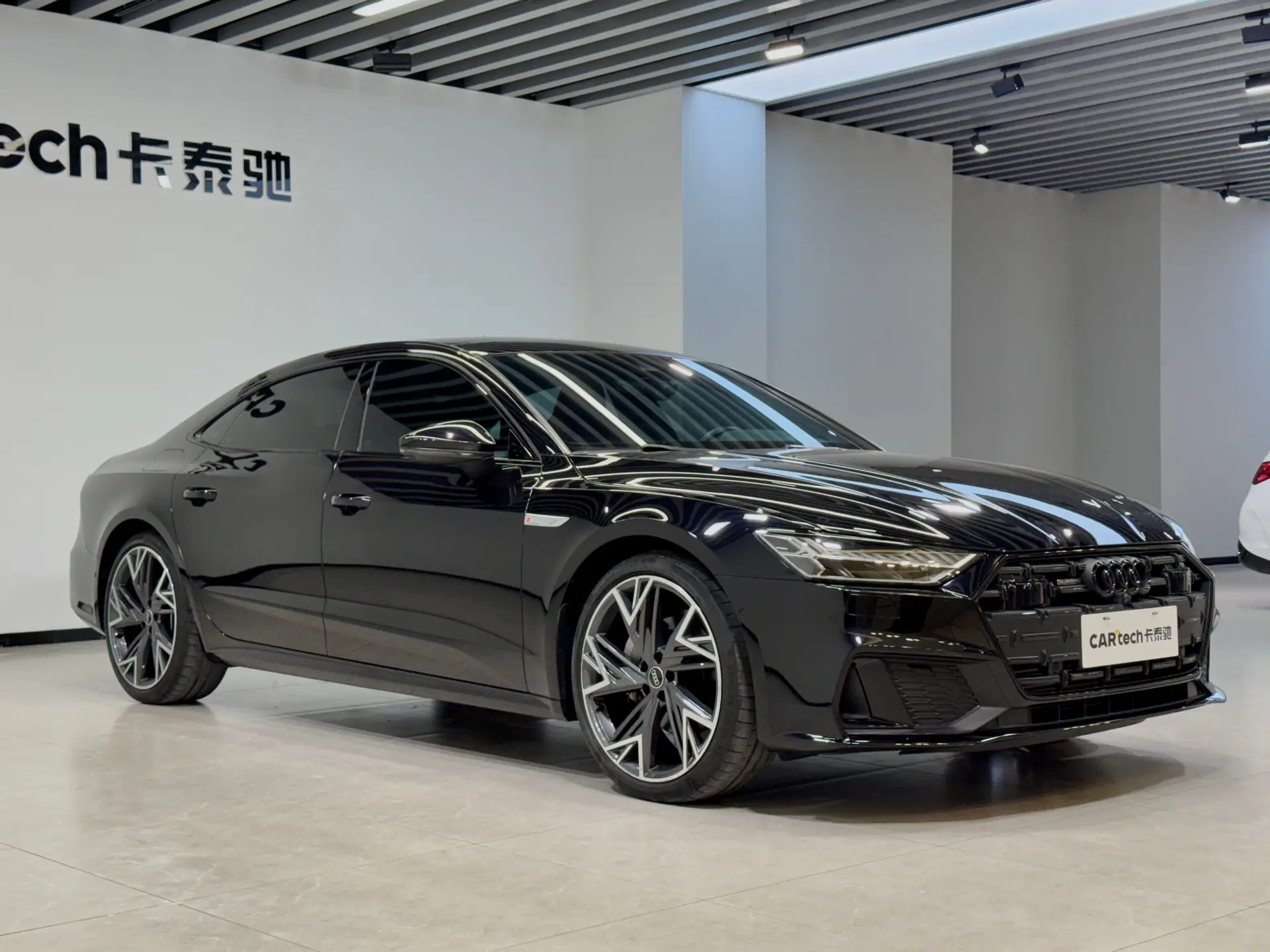 Audi A7L 45 TFSI, 2024 3
