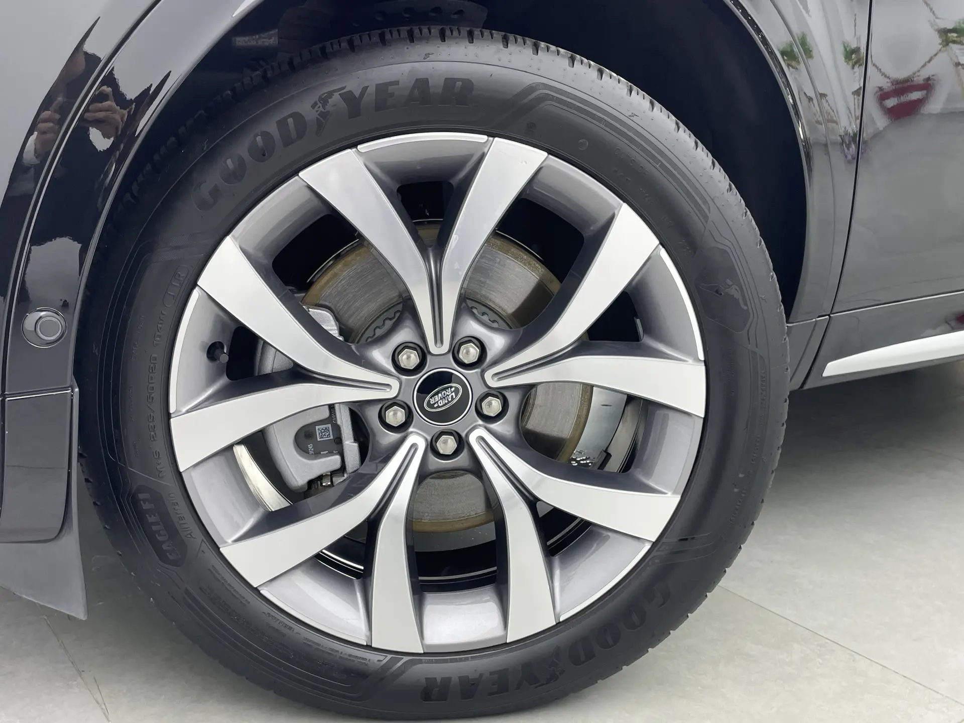 Land Rover Discovery Sport, 2024 25