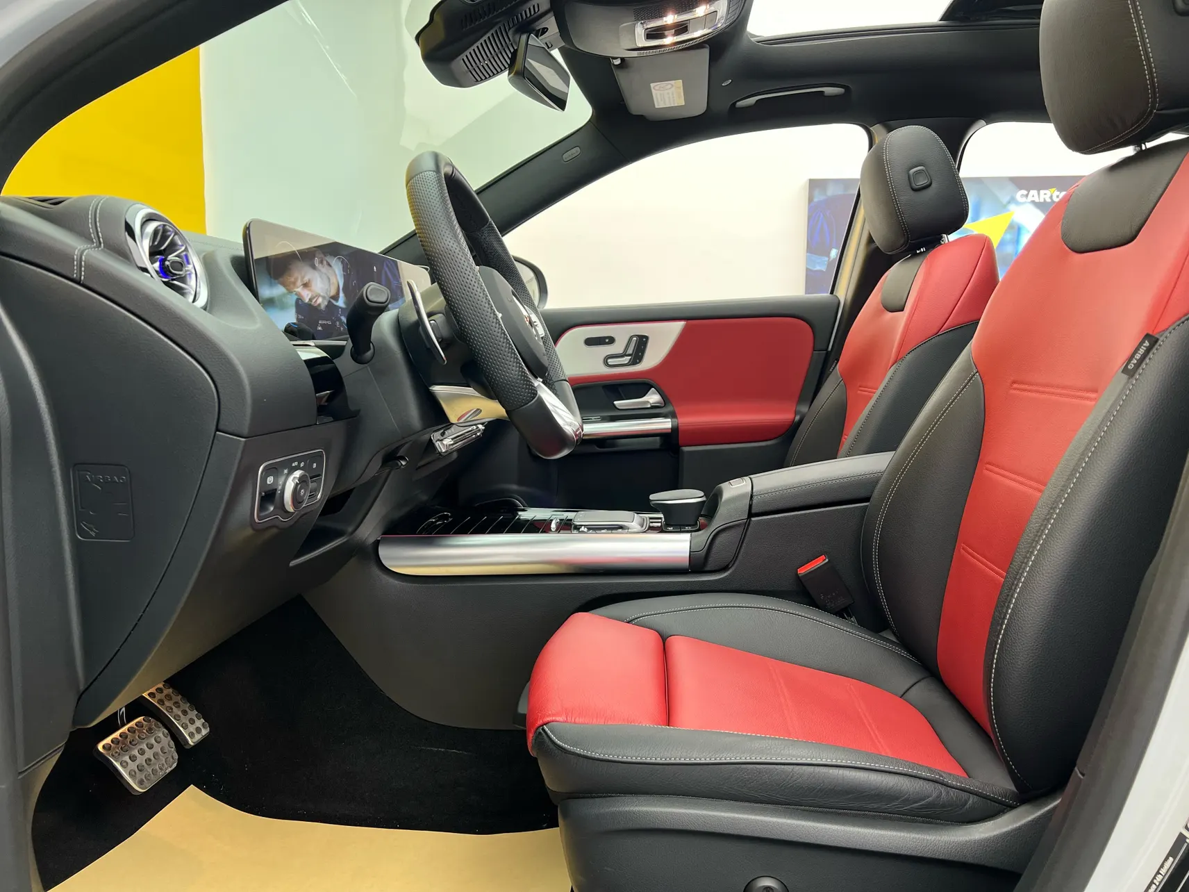 Mercedes-Benz GLA 35 4MATIC, 2023 19