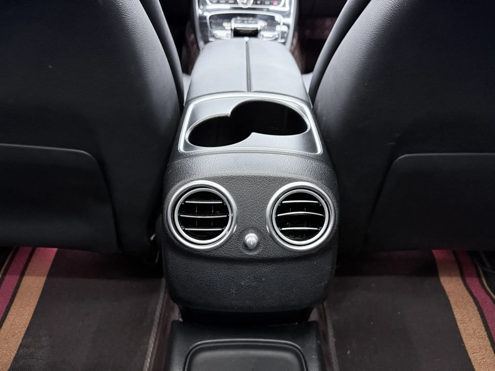 Mercedes-Benz E 300 L, 2017 17