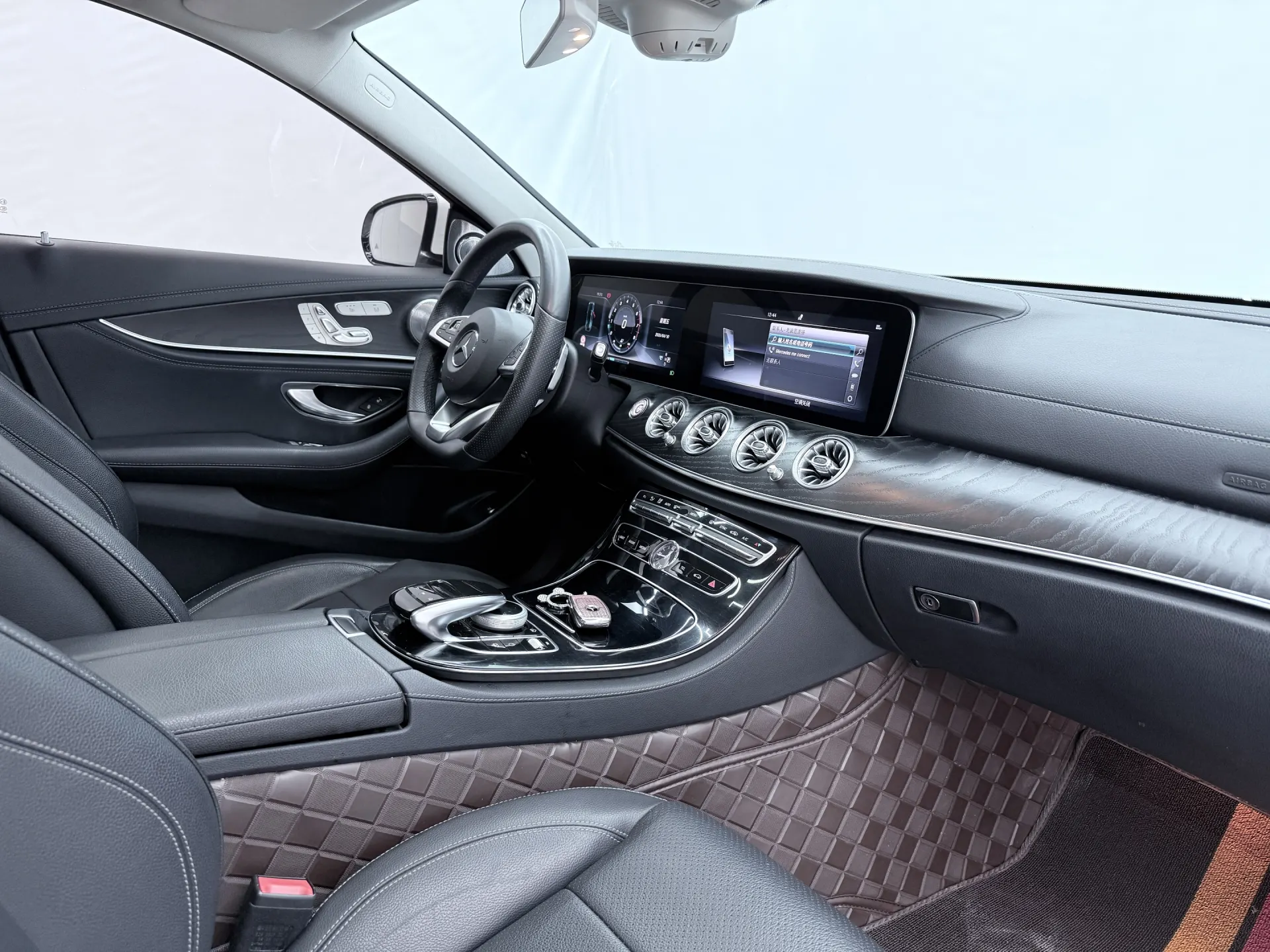 Mercedes-Benz E 300 L, 2017 15