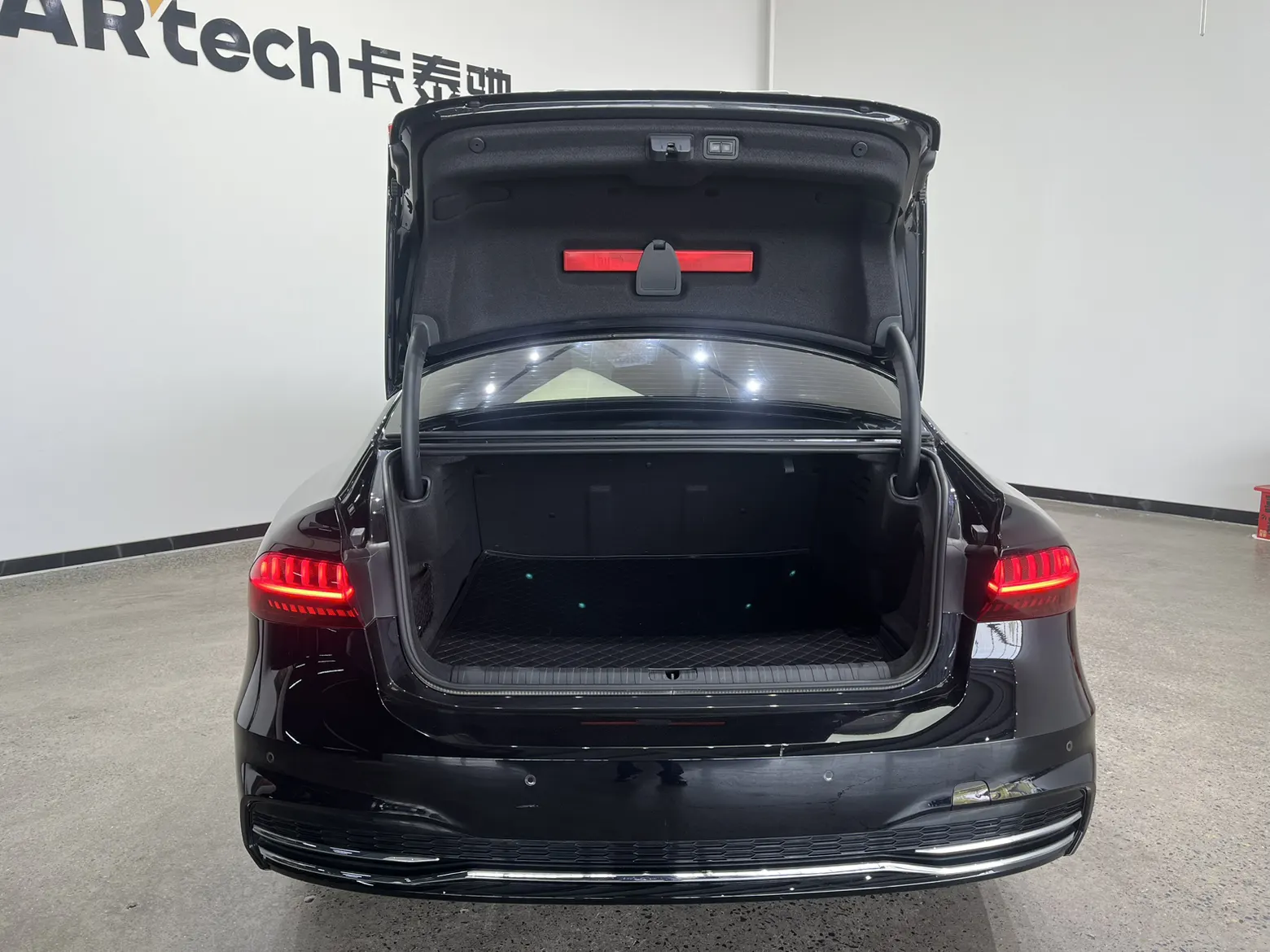 Audi A7L 45 TFSI, 2024 9