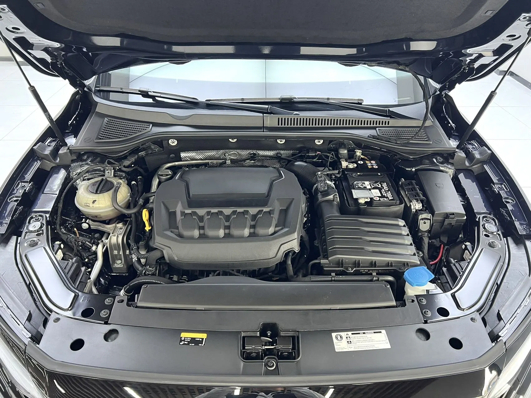 Volkswagen Passat, 2024 12