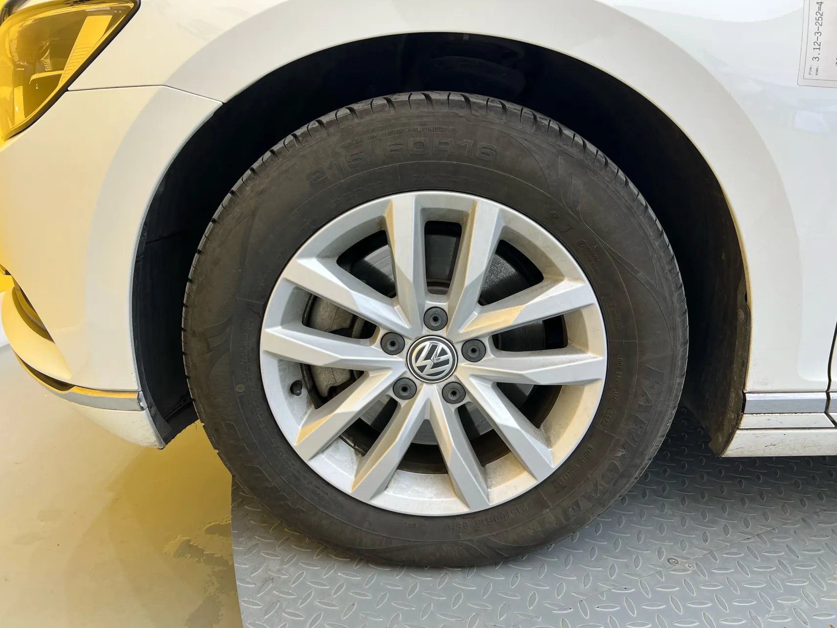 Volkswagen Magotan, 2016 10