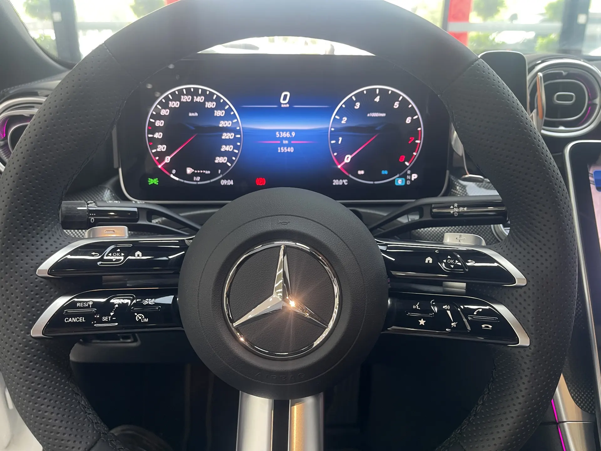 Mercedes-Benz C 260 L, 2025 12