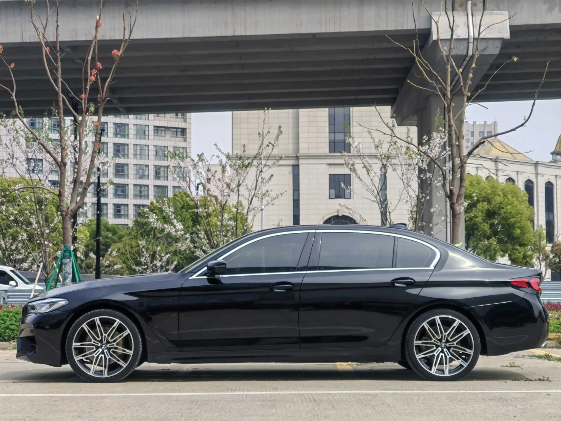BMW 535Le, 2020 7