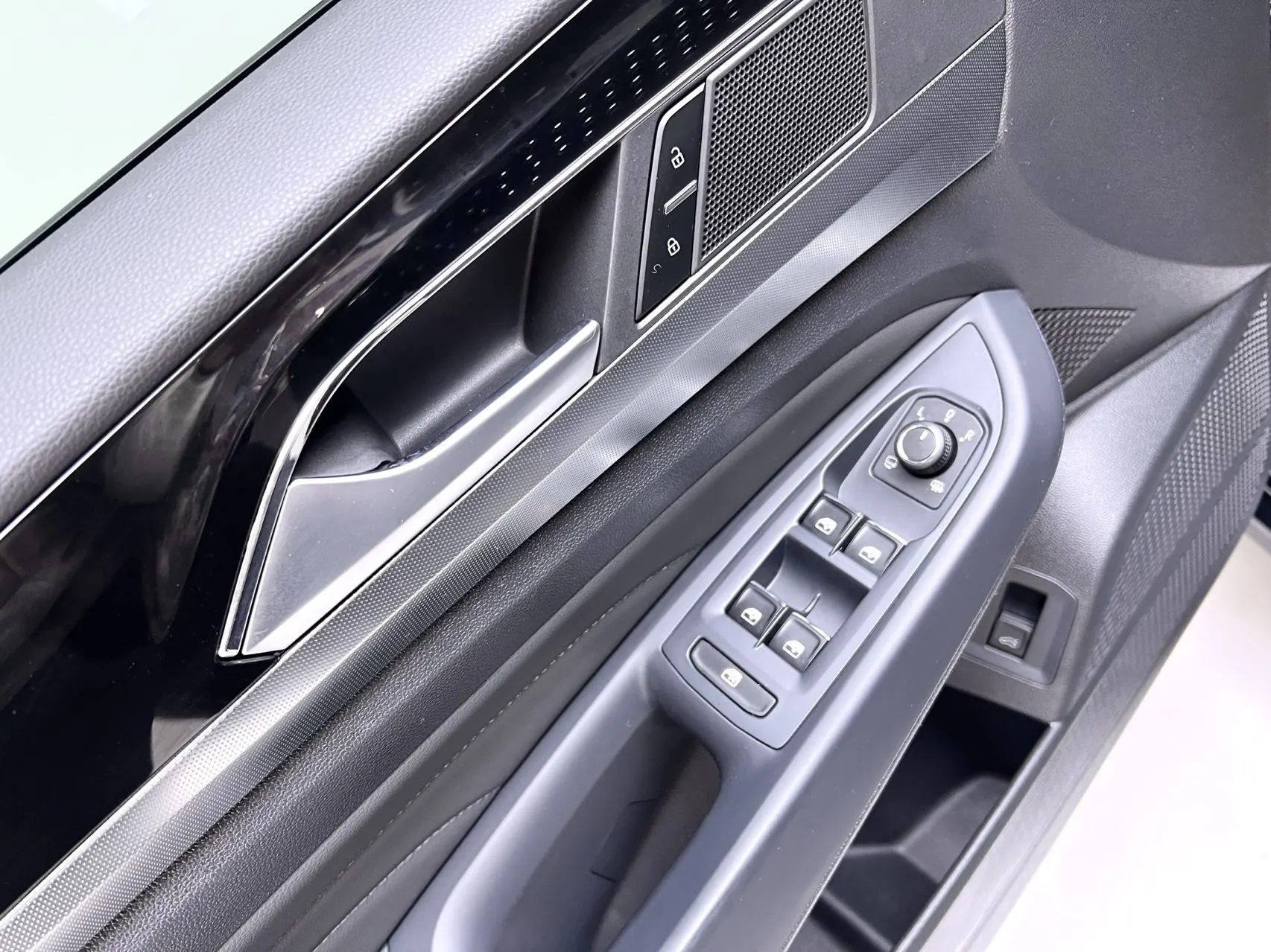 Volkswagen Passat, 2024 20