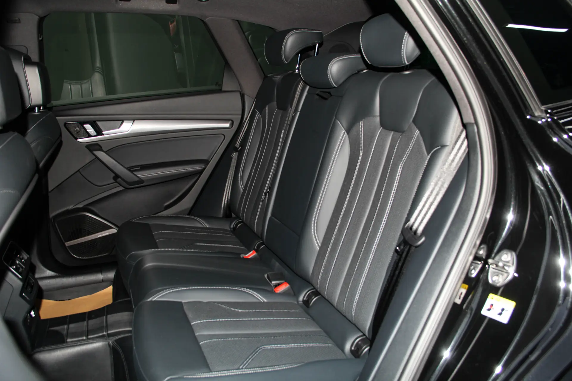 Audi Q5L 45 TFSI, 2025 19
