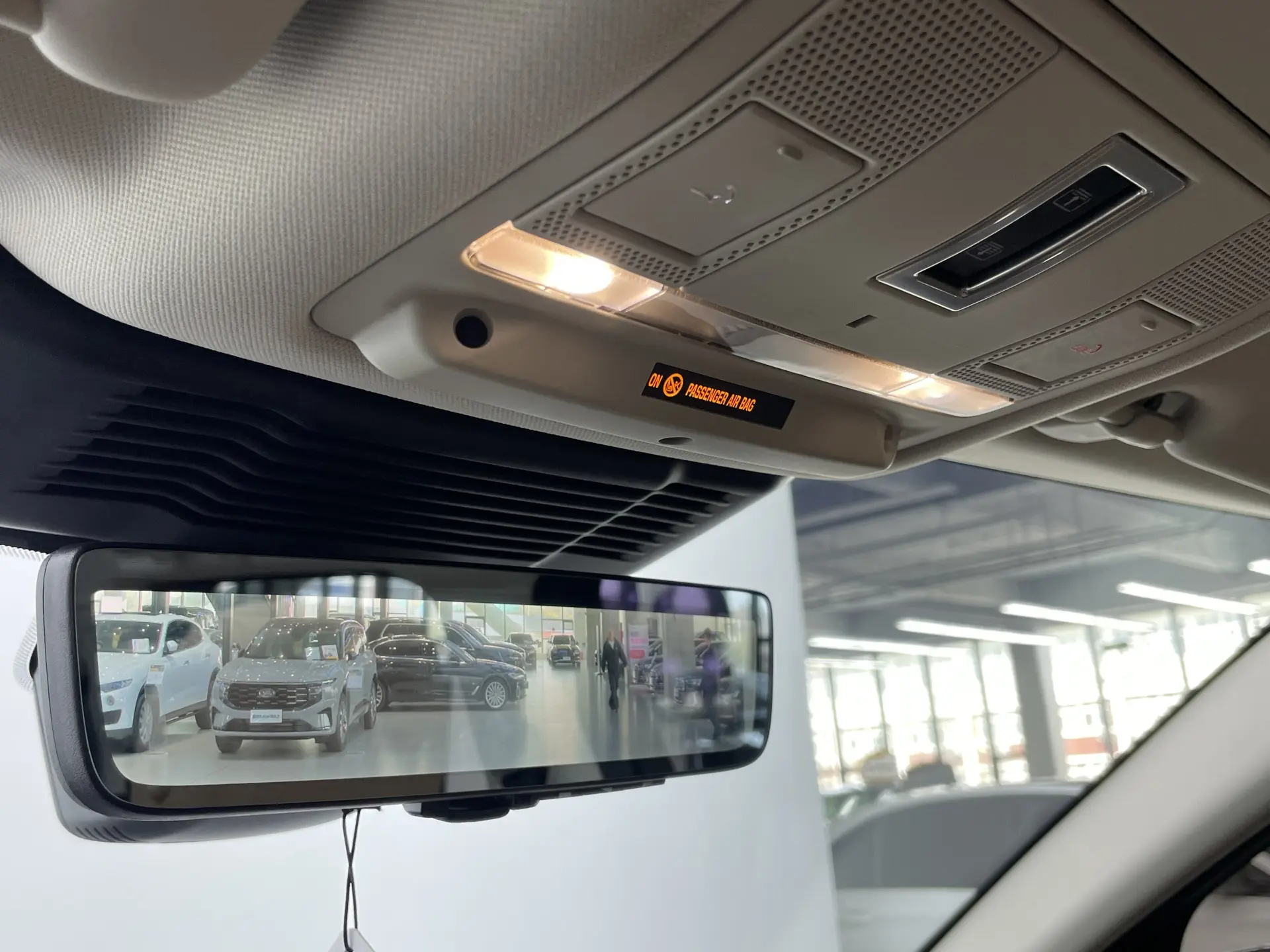 Land Rover Discovery Sport, 2024 10