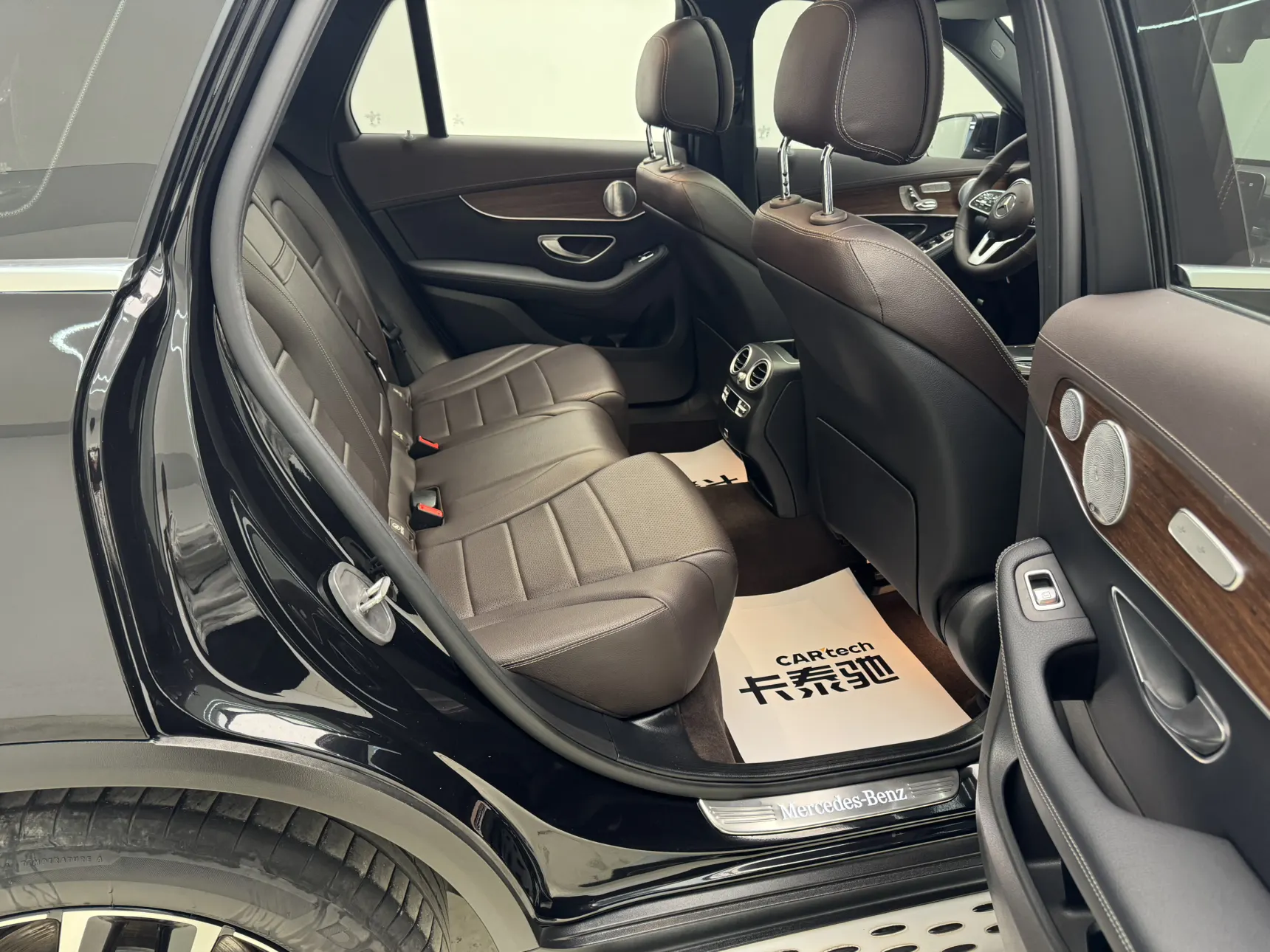 Mercedes-Benz GLC 300 L, 2021 15