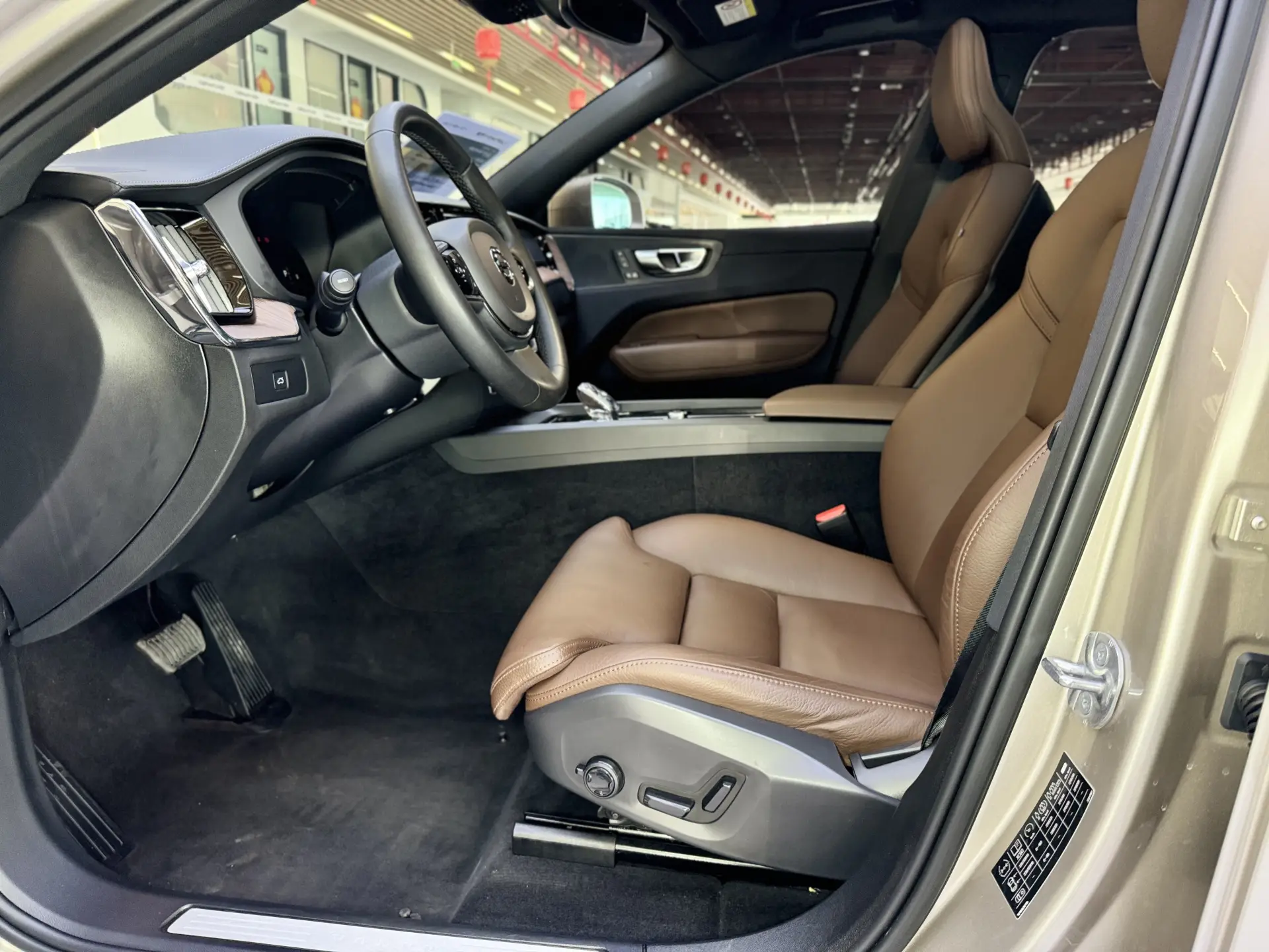 Volvo XC60, 2023 17