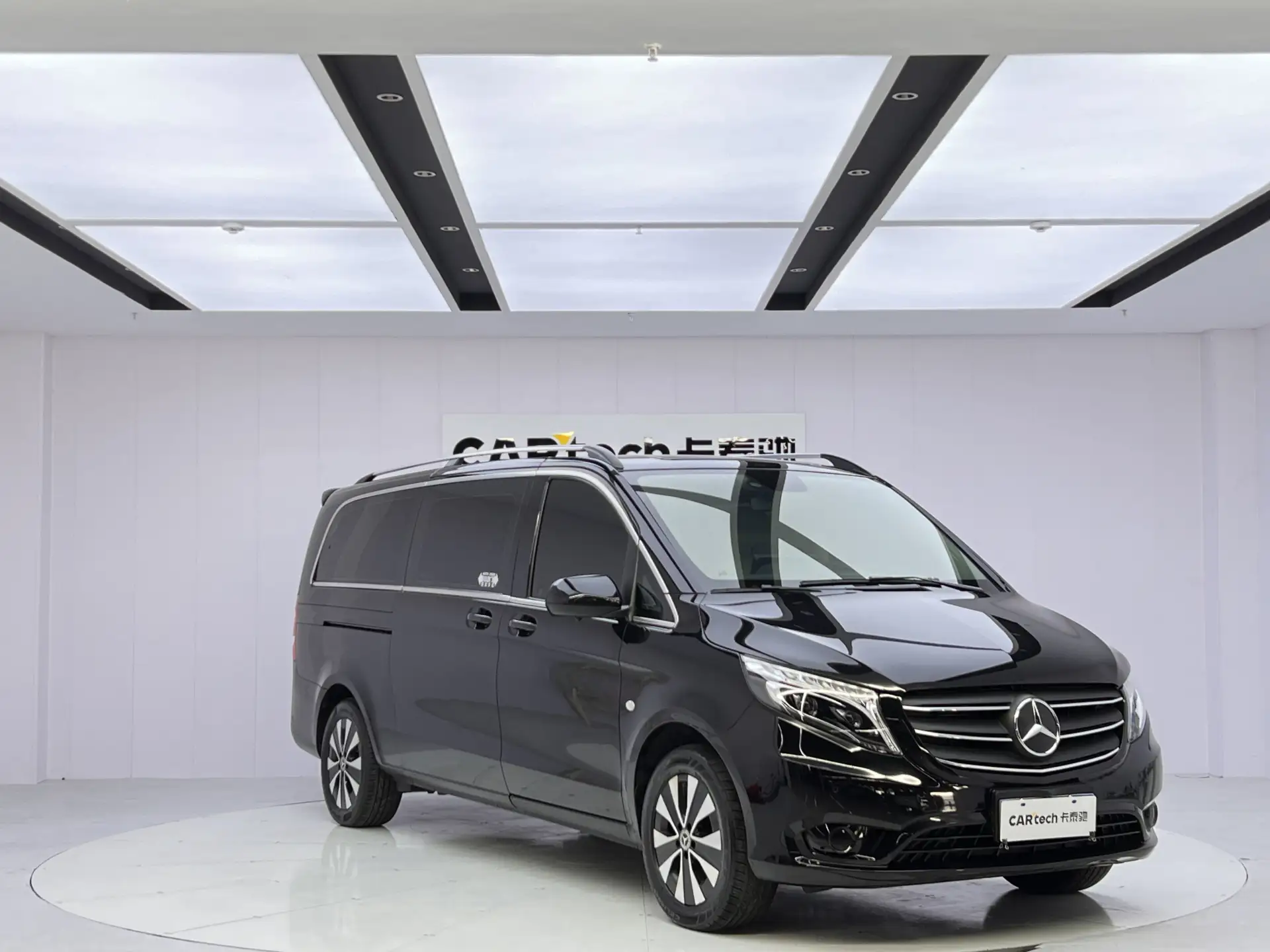 Mercedes-Benz Vito, 2023 2