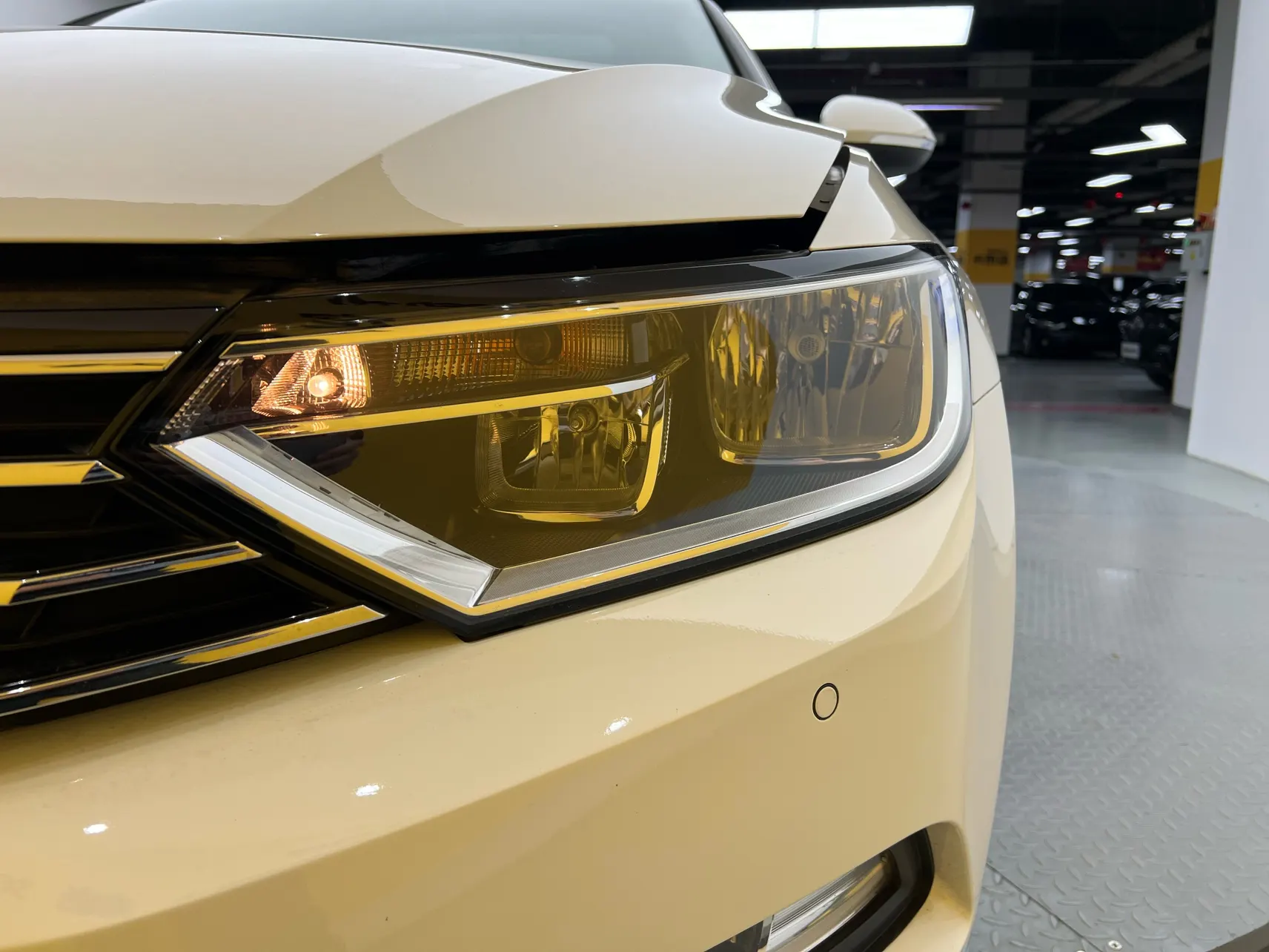 Volkswagen Magotan, 2016 8