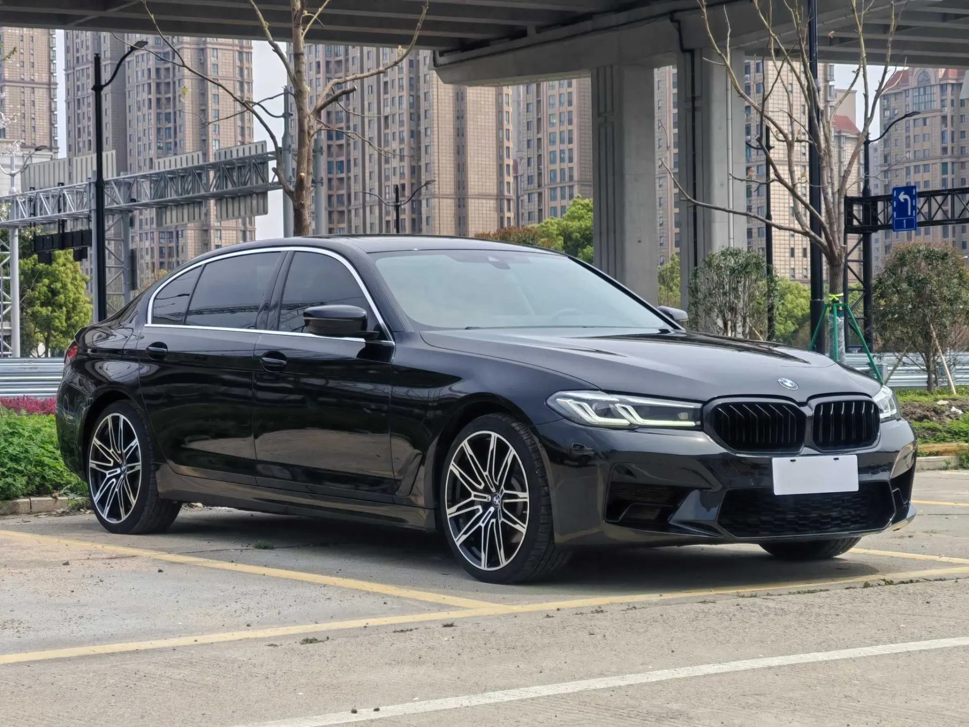 BMW 535Le, 2020 2