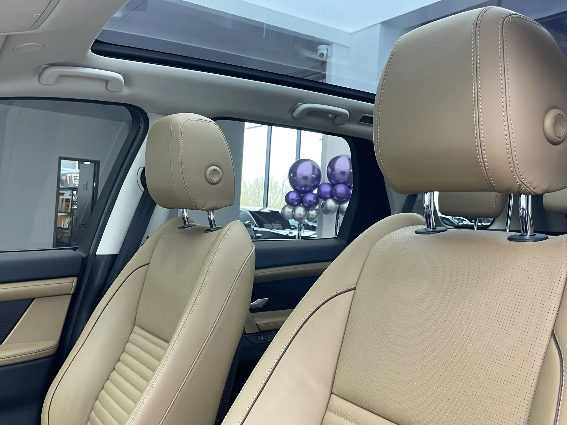 Land Rover Discovery Sport, 2024 7