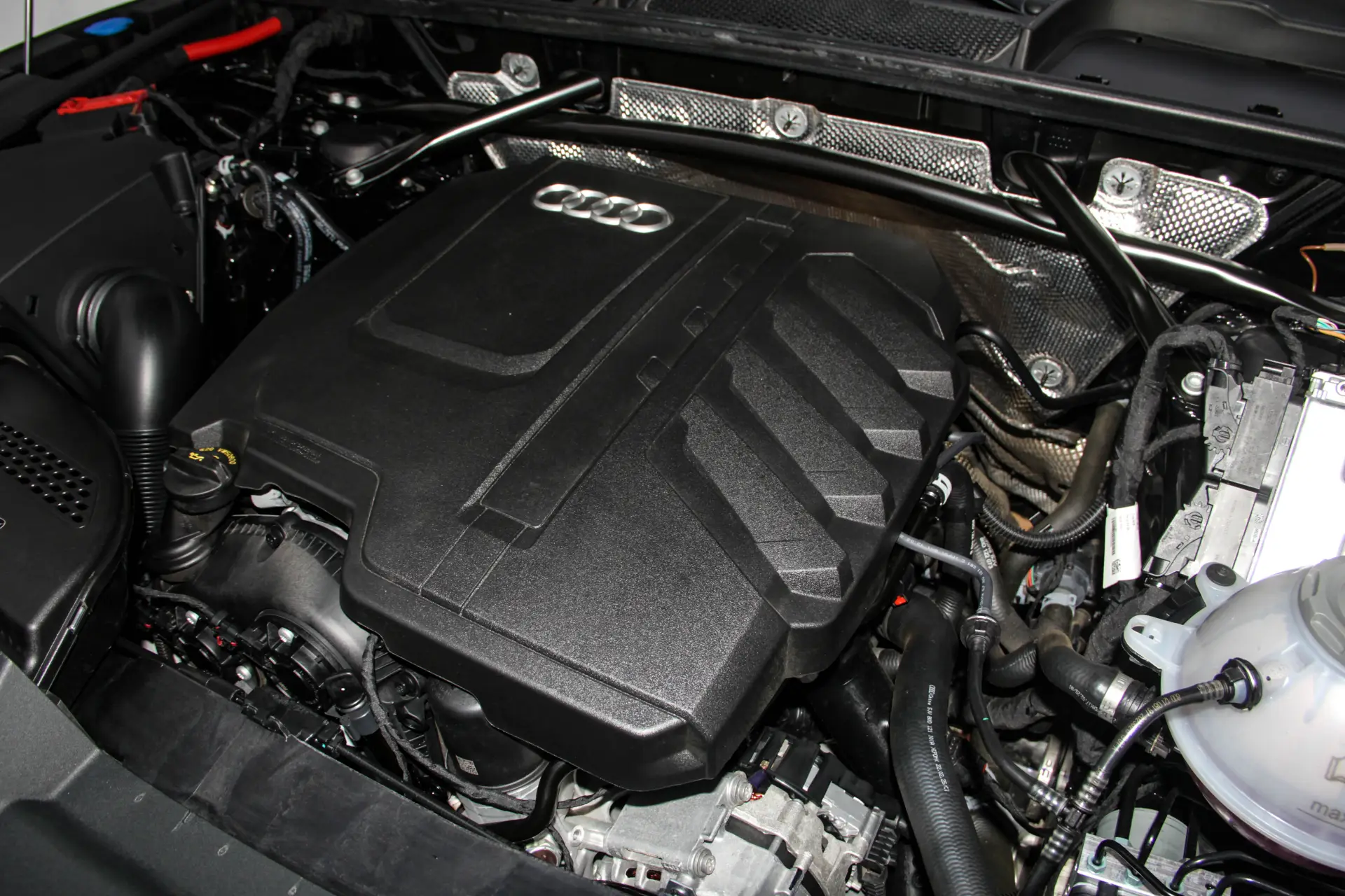 Audi Q5L 45 TFSI, 2025 12