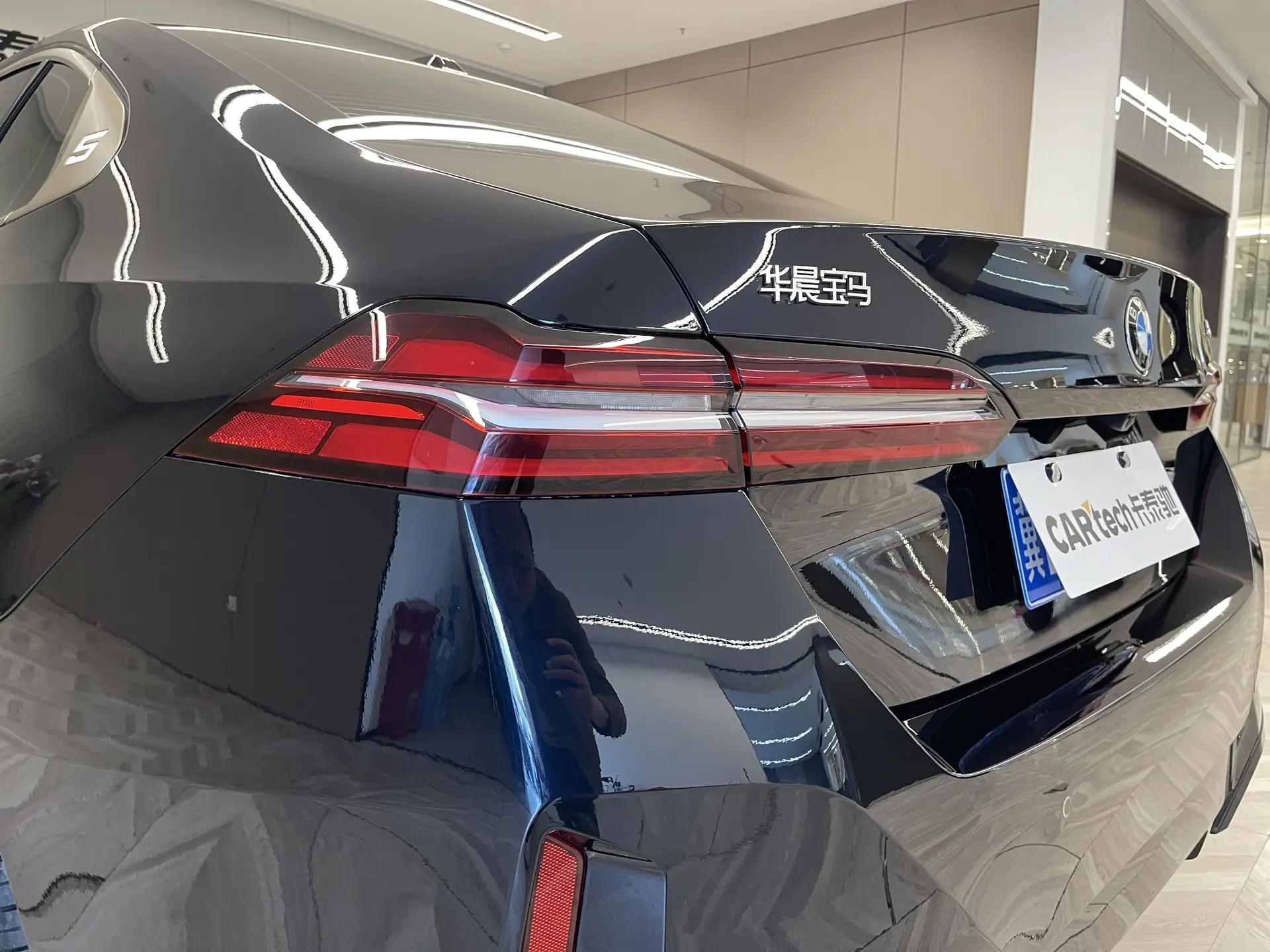 BMW 530Li, 2024 11