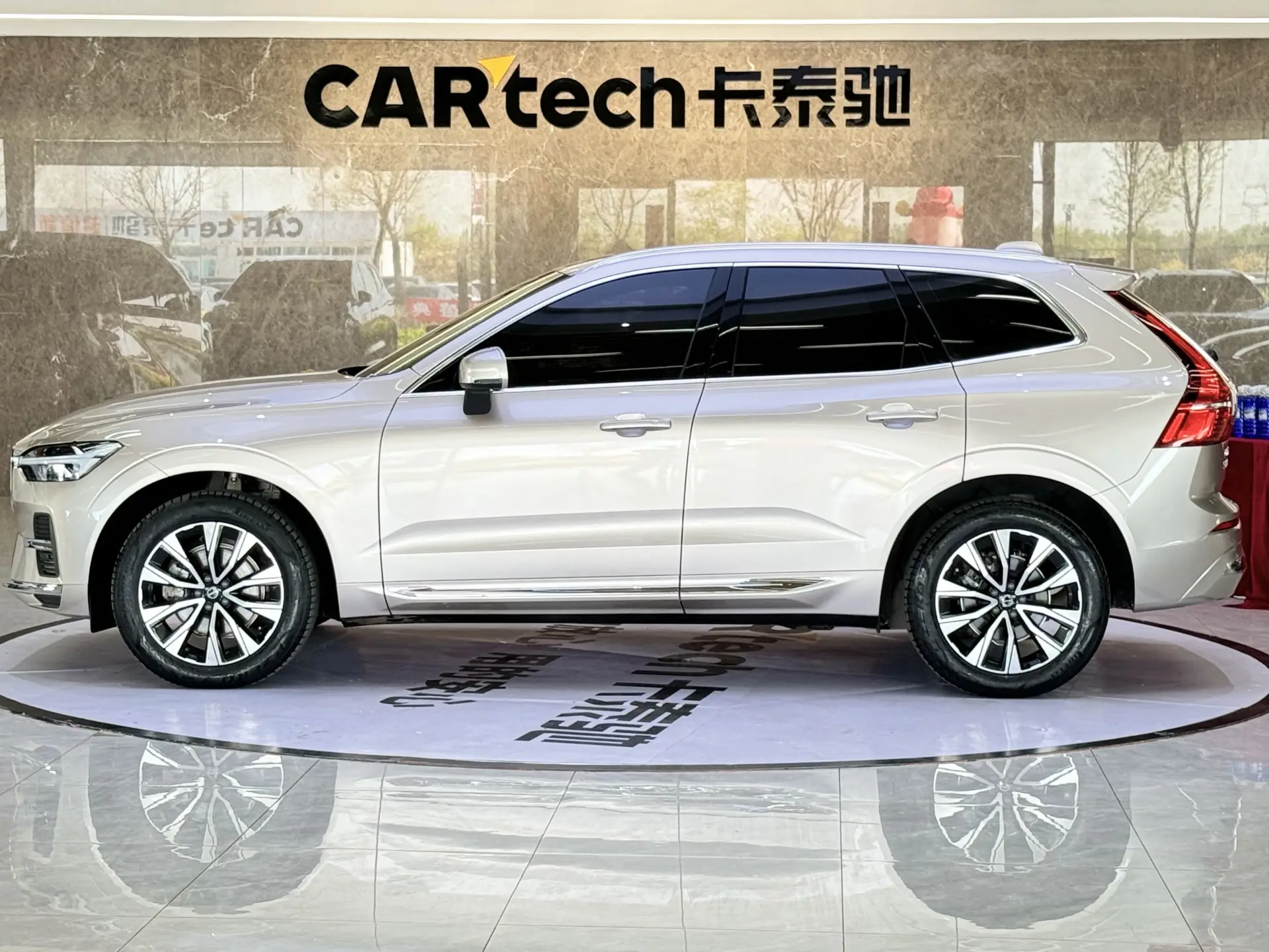 Volvo XC60, 2023 8
