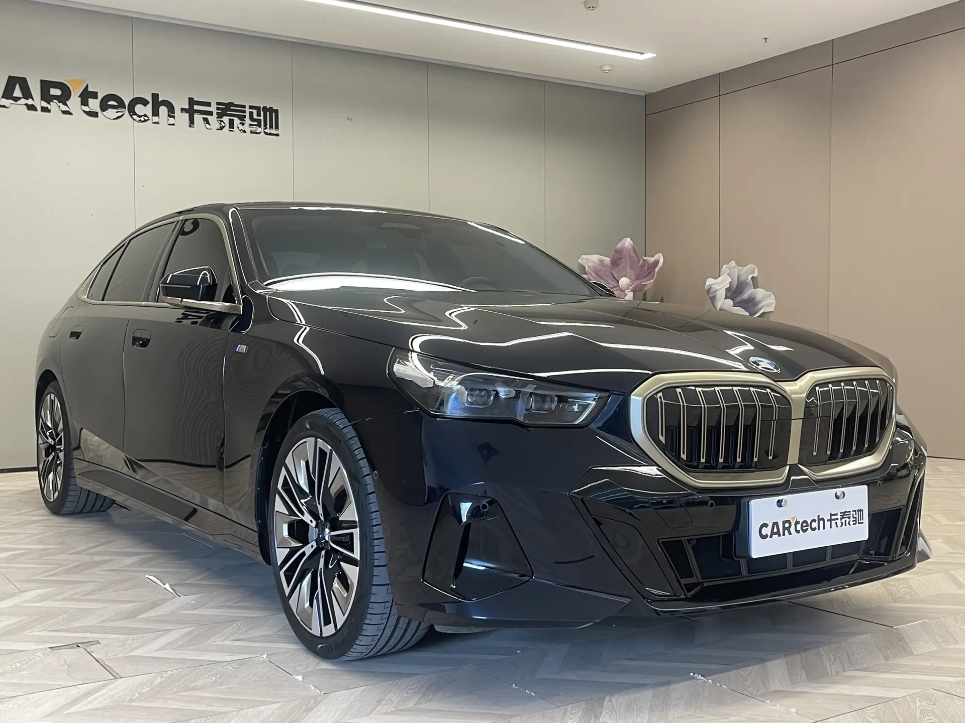 BMW 530Li, 2024 3