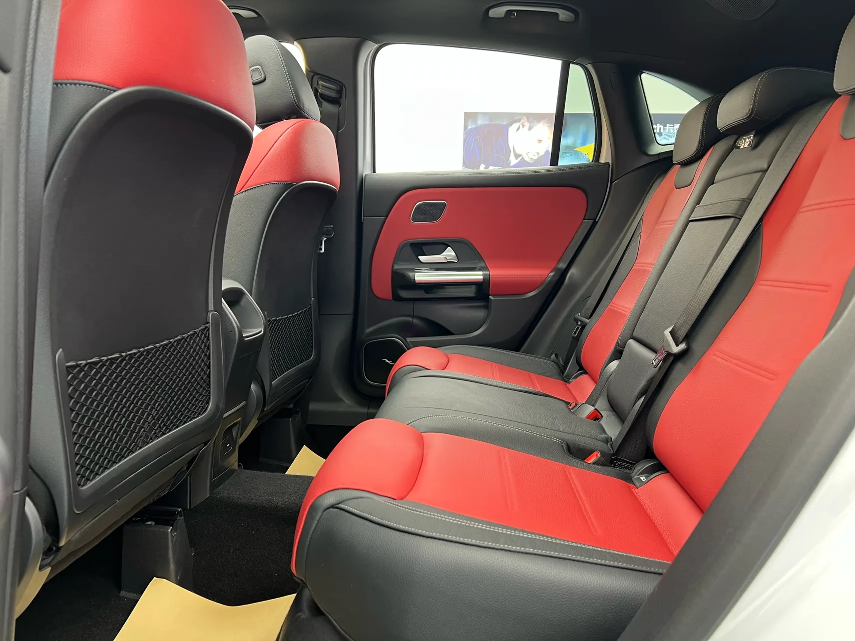 Mercedes-Benz GLA 35 4MATIC, 2023 30