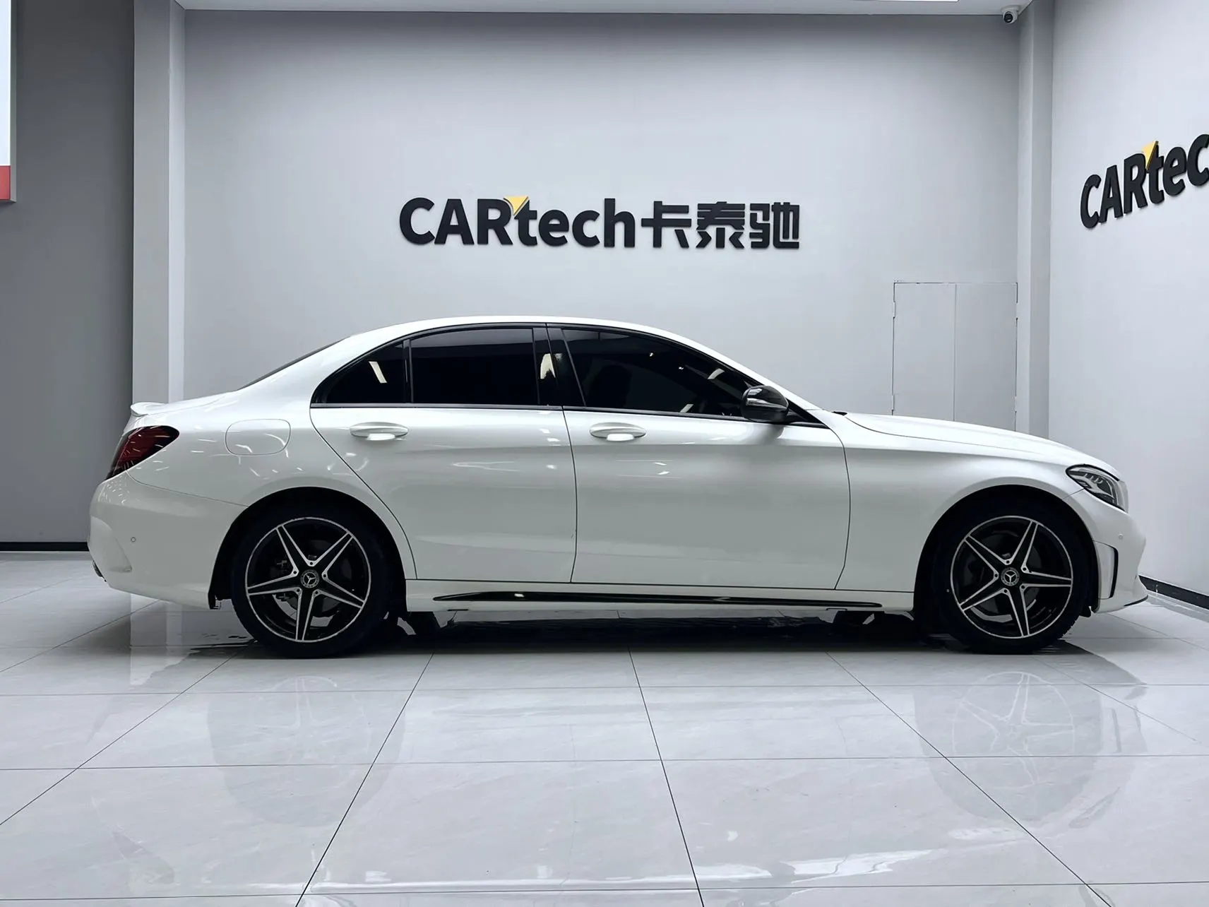 Mercedes-Benz C 260, 2020 4