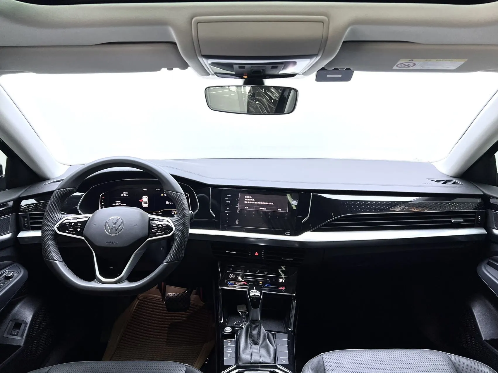 Volkswagen Passat, 2024 13