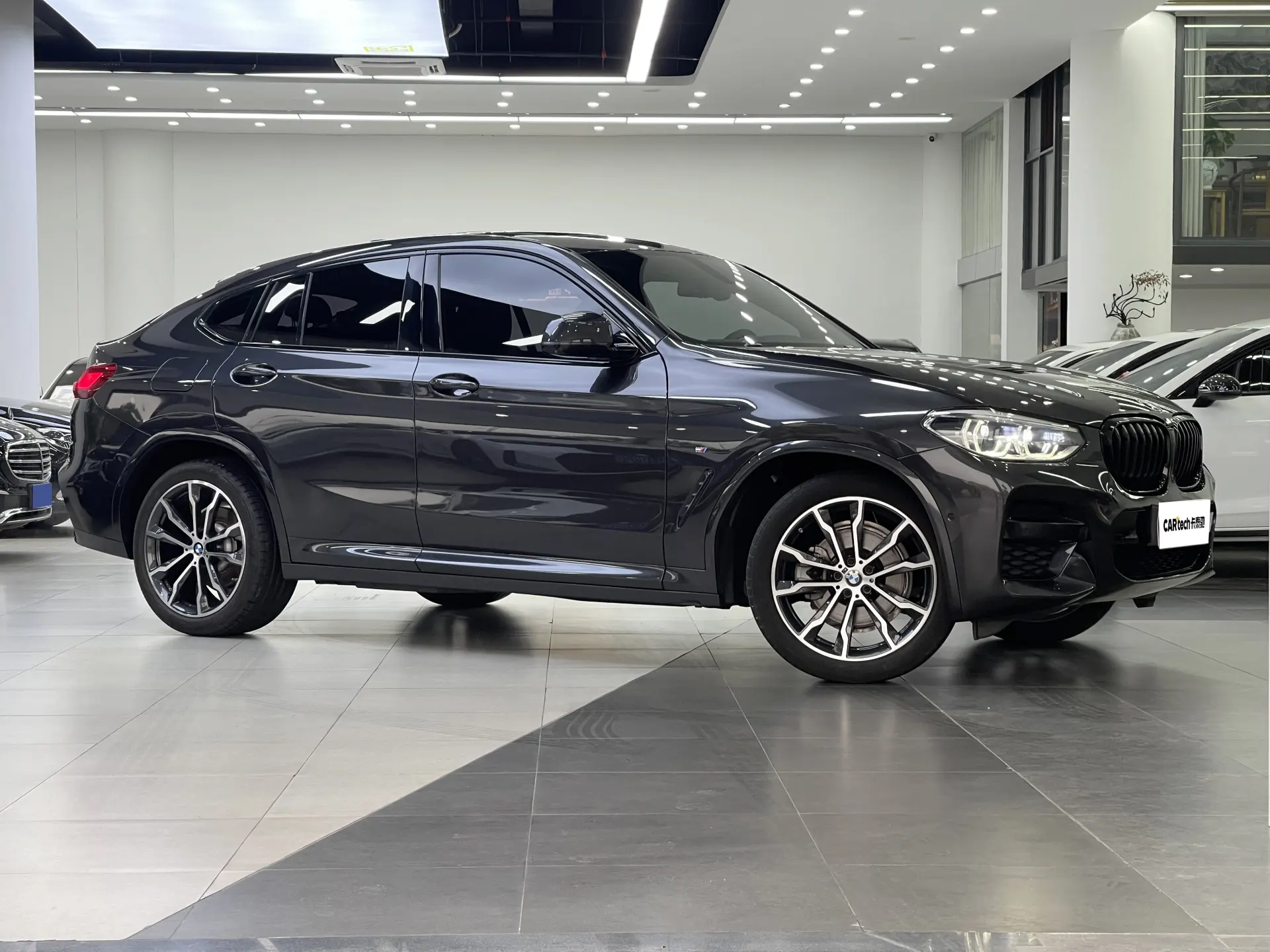 BMW X4, 2021 3