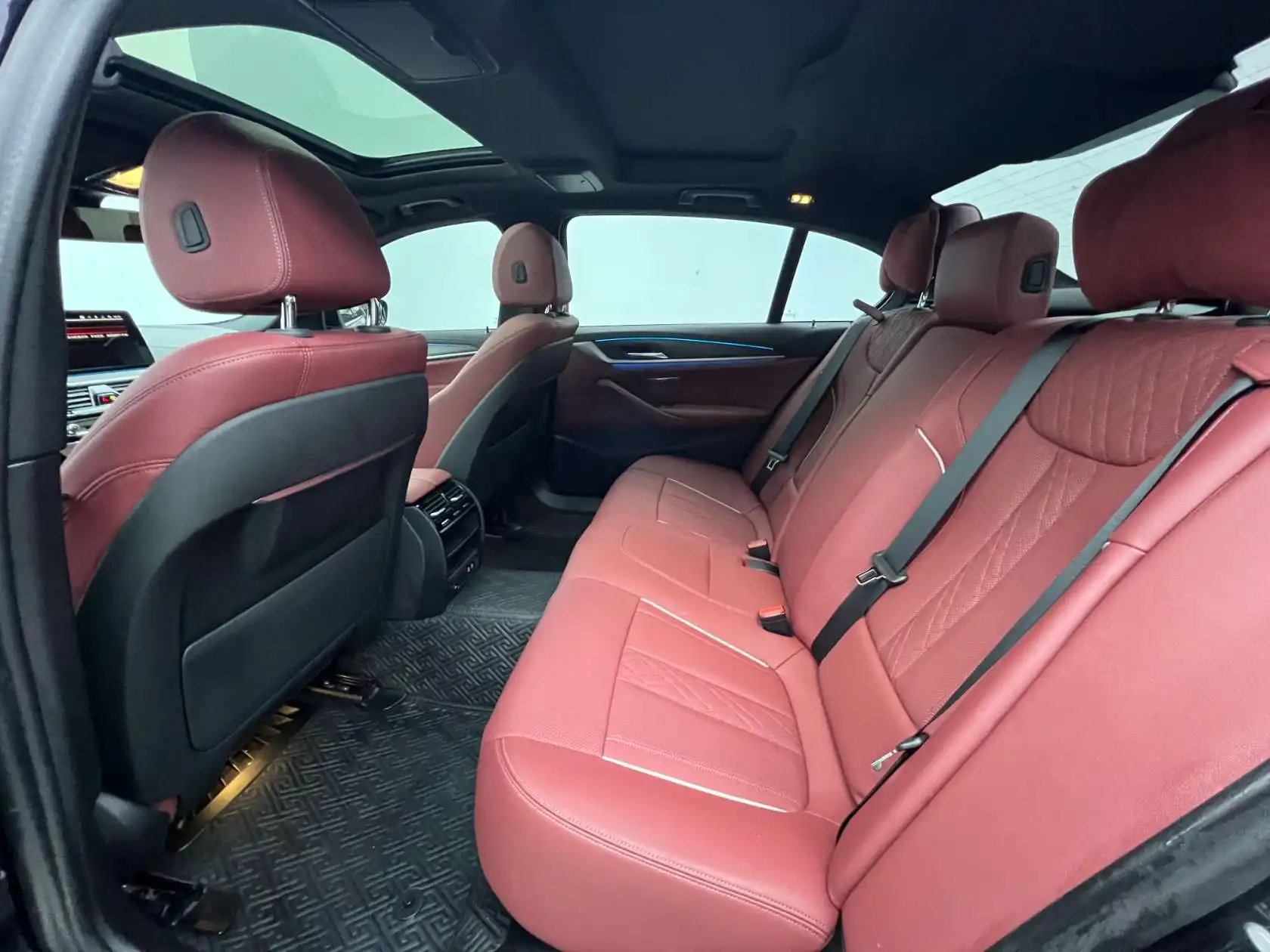 BMW 535Le, 2024 14