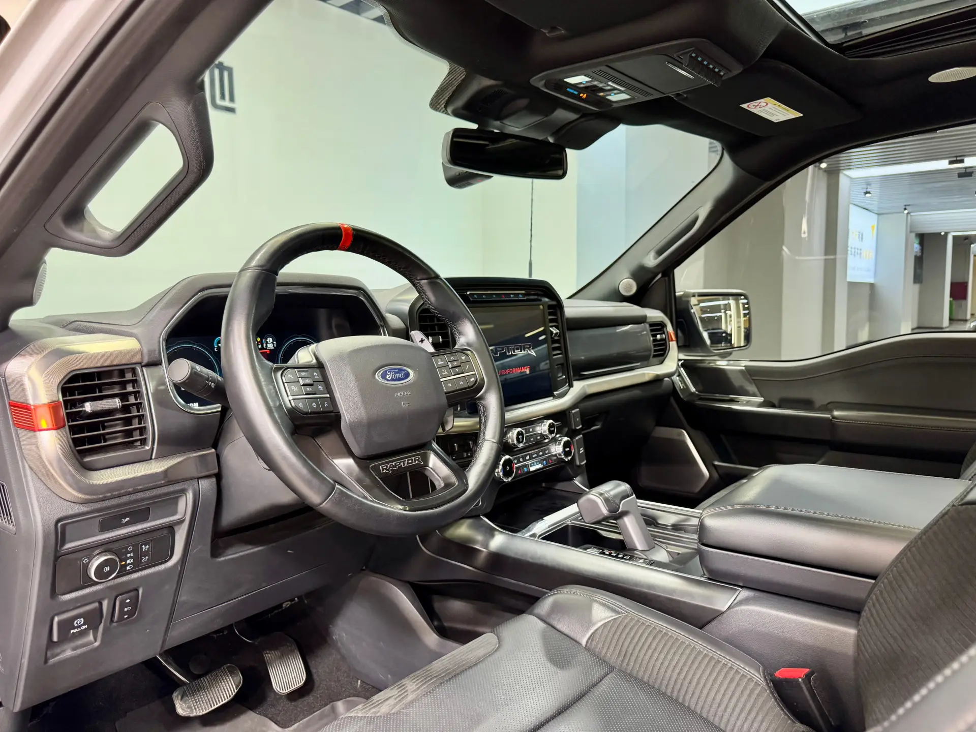 Ford F-150, 2023 13