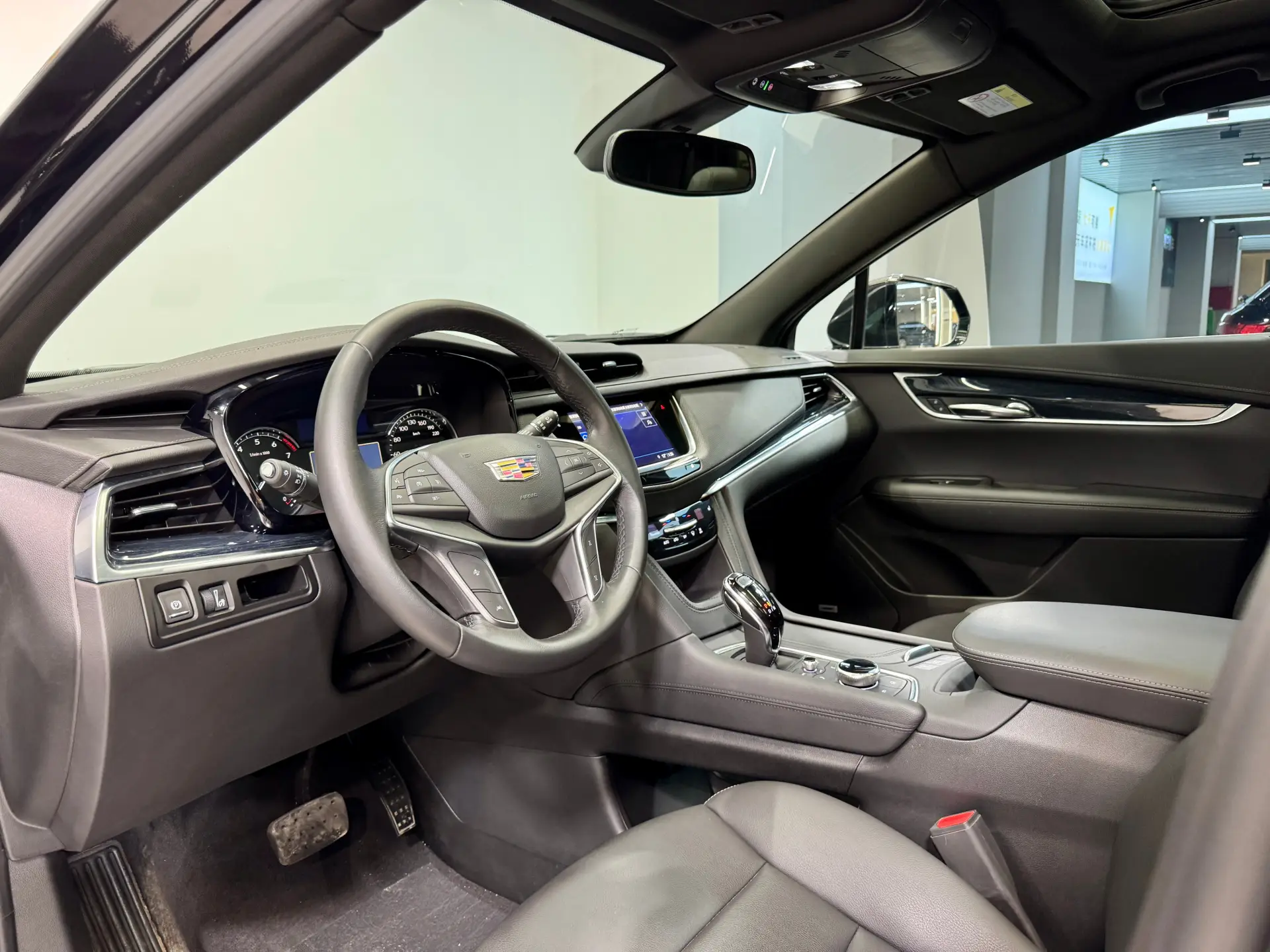 Cadillac XT5, 2024 13