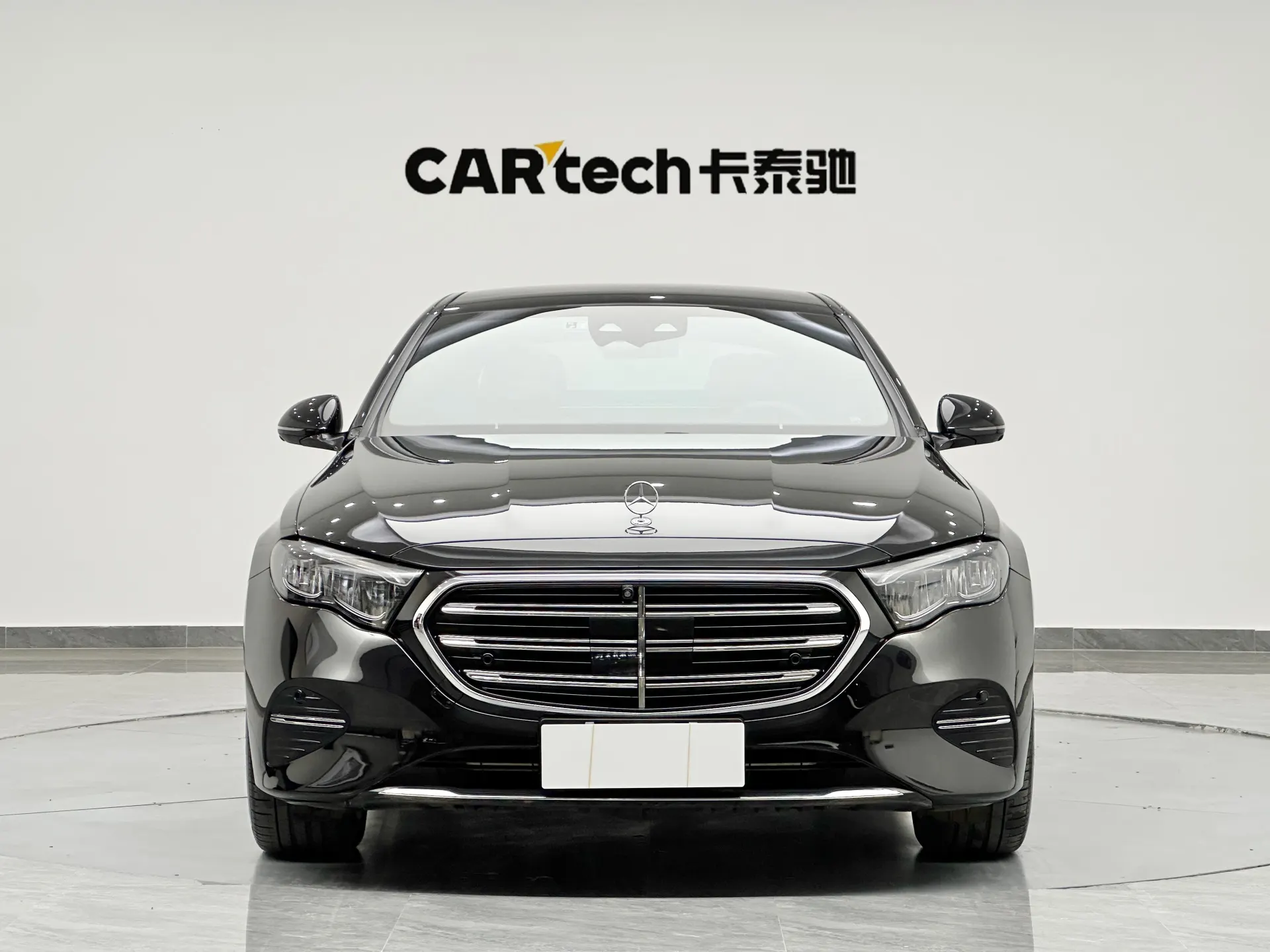 Mercedes-Benz E 300 L, 2025 2