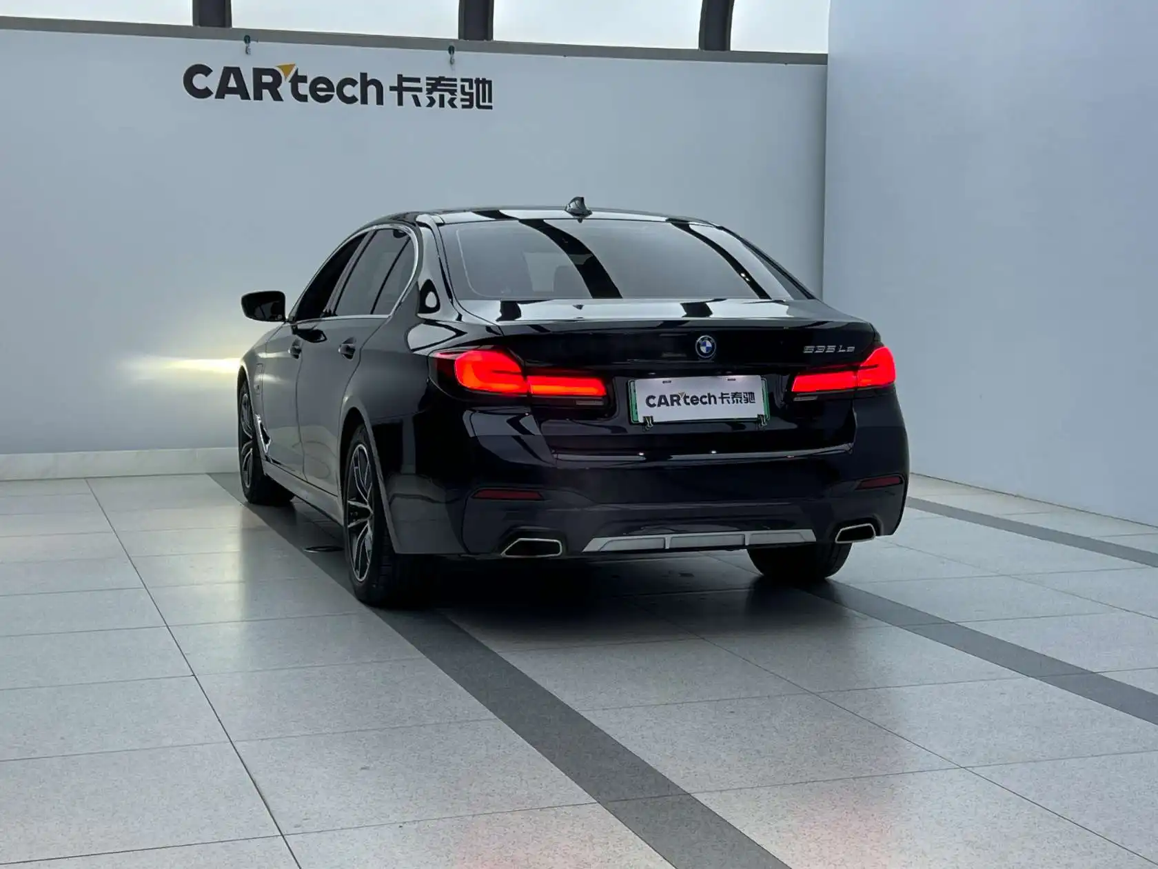 BMW 535Le, 2024 4