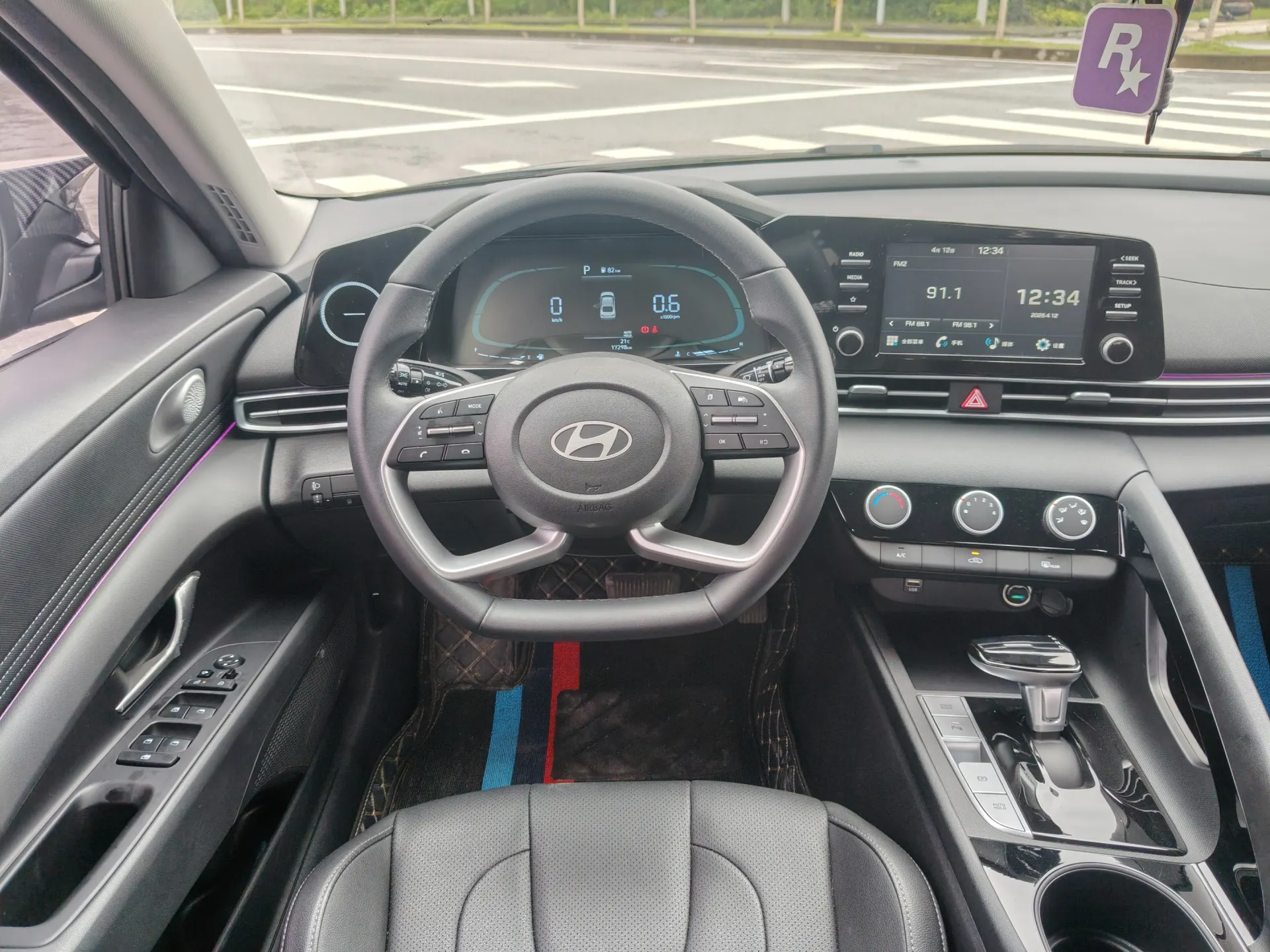 Hyundai Elantra, 2024 9