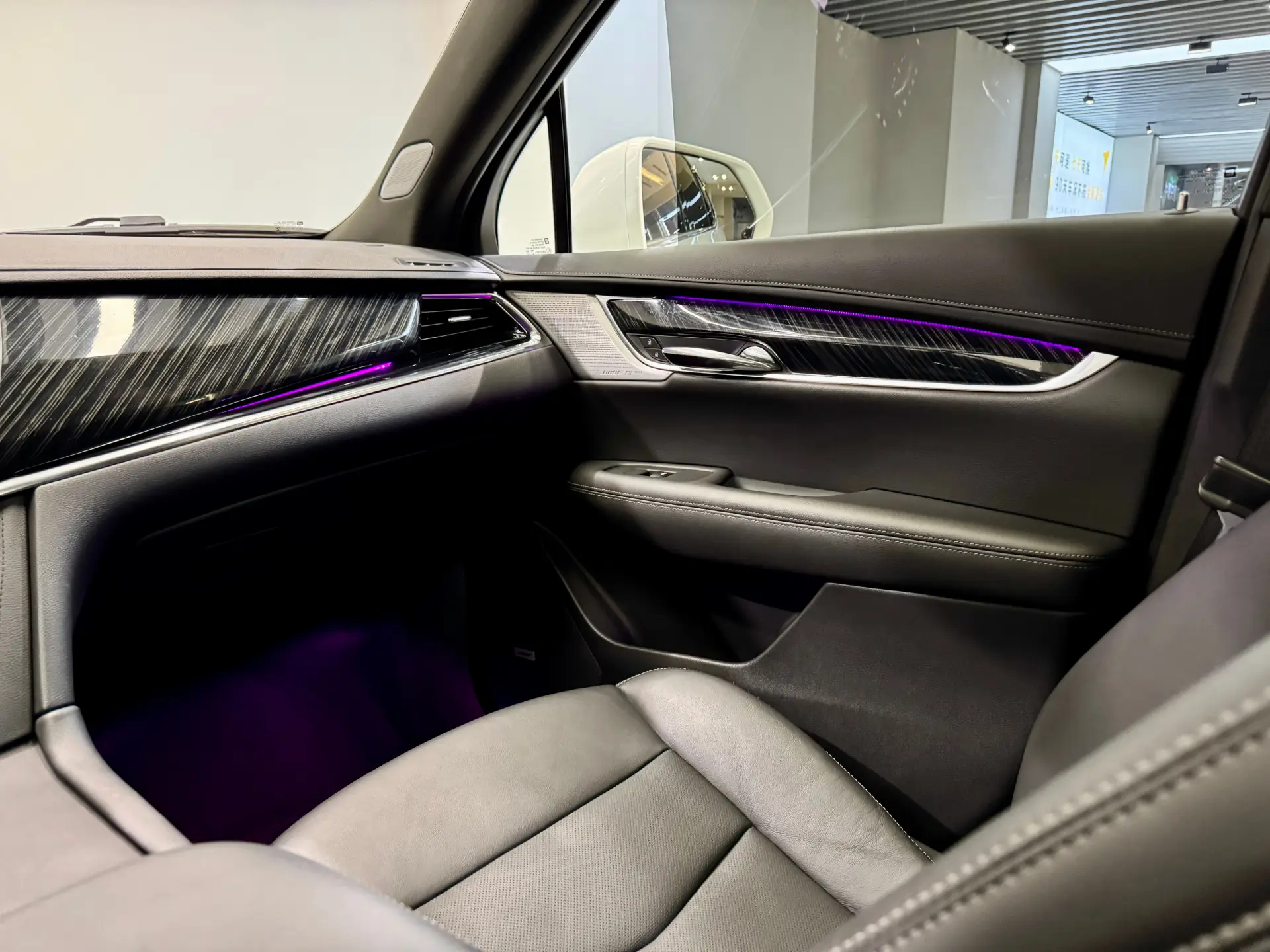 Cadillac XT6, 2022 16