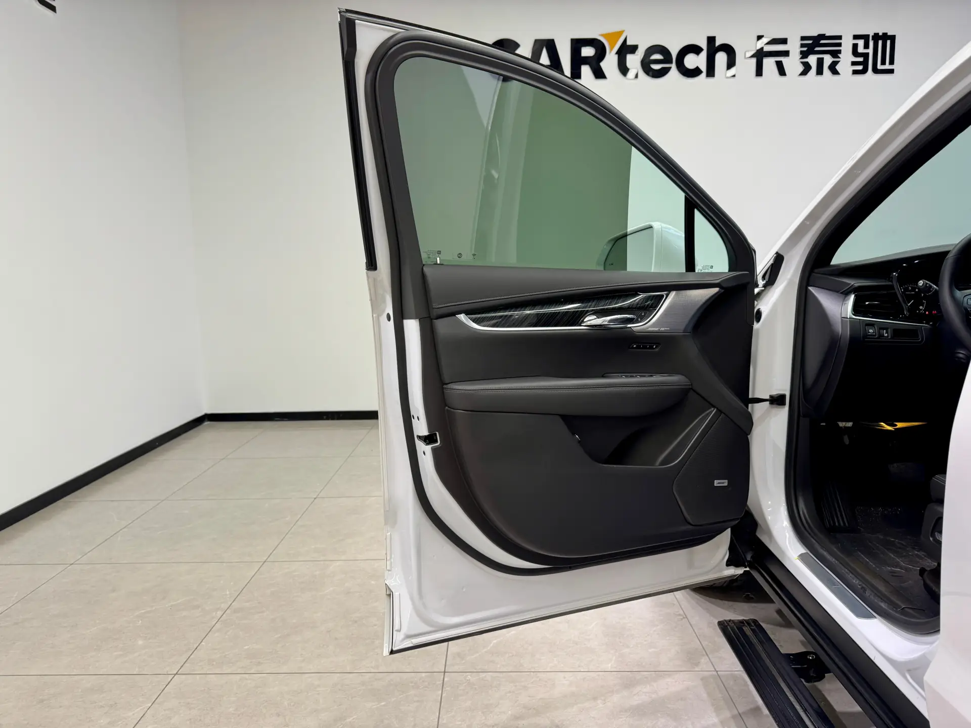 Cadillac XT6, 2022 все фото