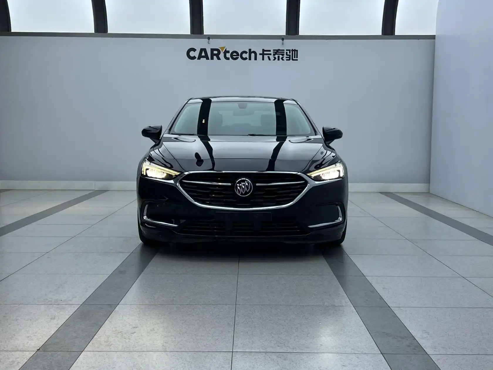 Buick LaCrosse, 2021 2
