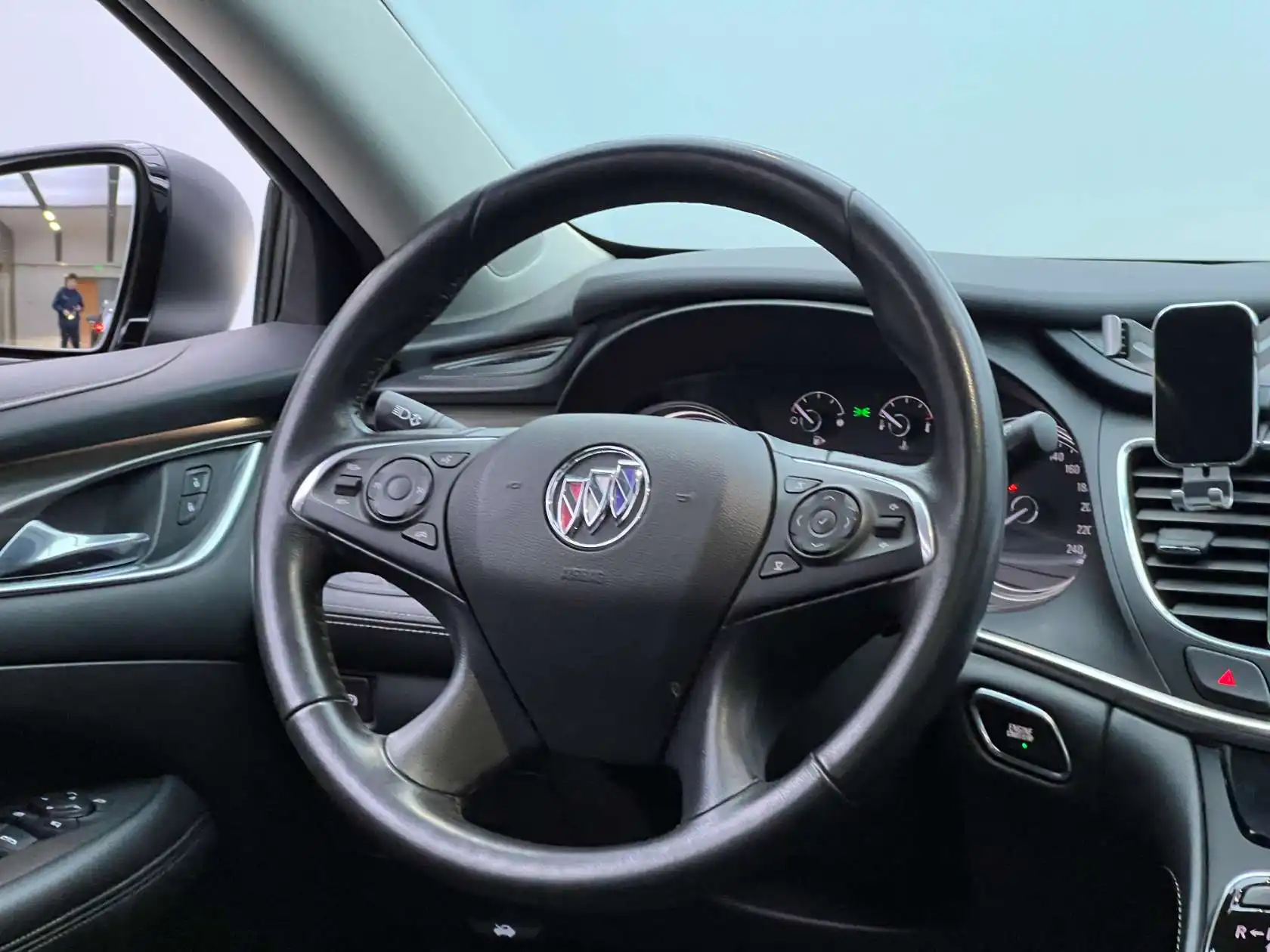 Buick LaCrosse, 2021 25
