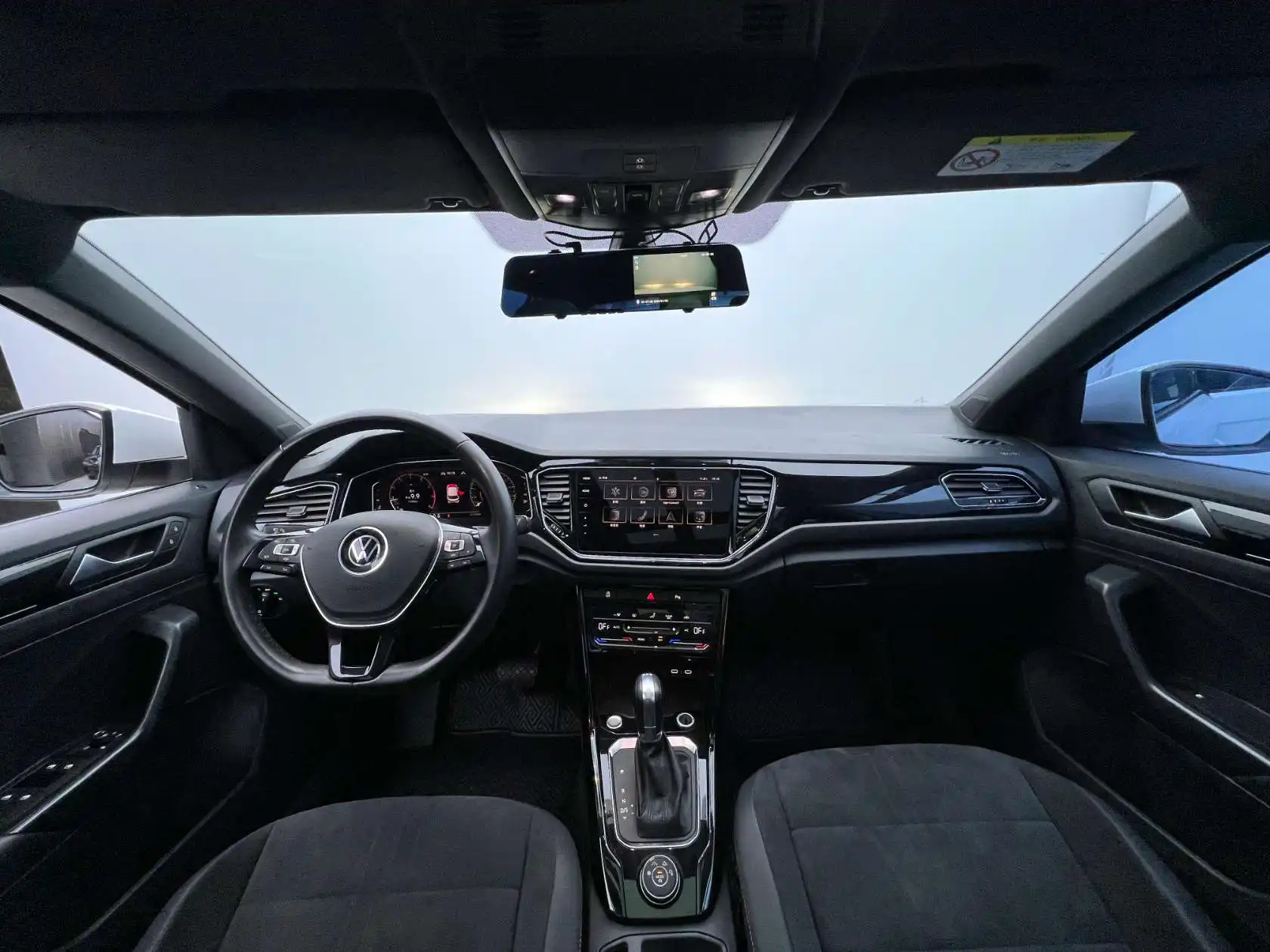 Volkswagen T-ROC, 2021 22