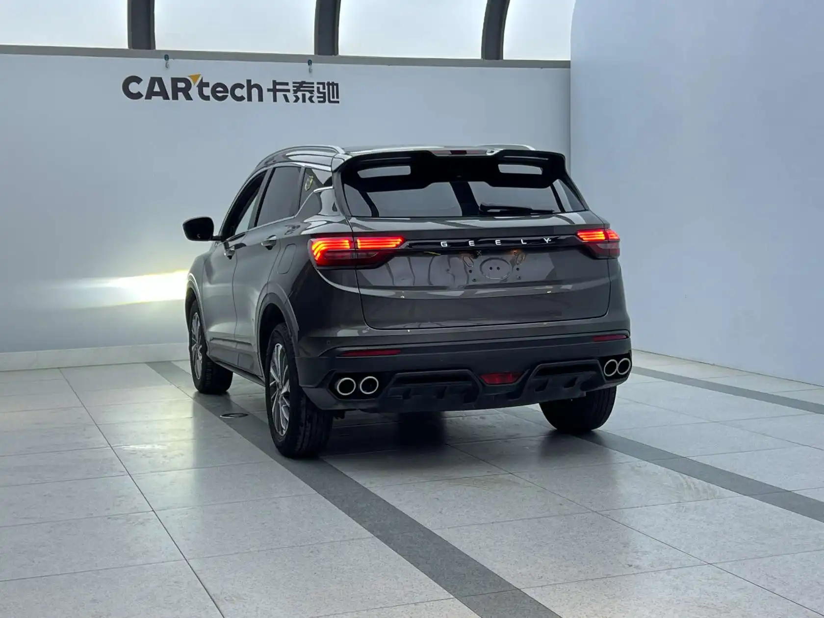 Geely Coolray, 2023 4